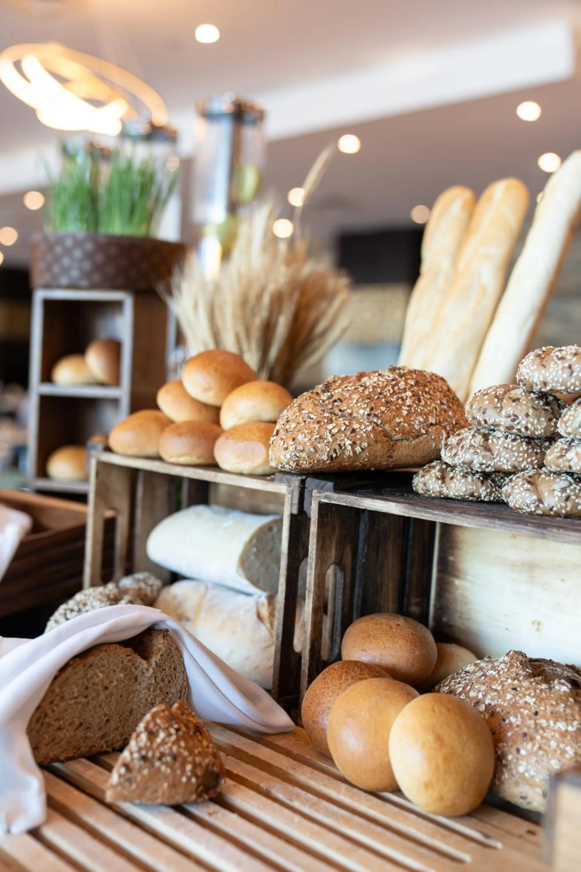 Buffet breakfast in Metropolitan Al Mafraq Hotel