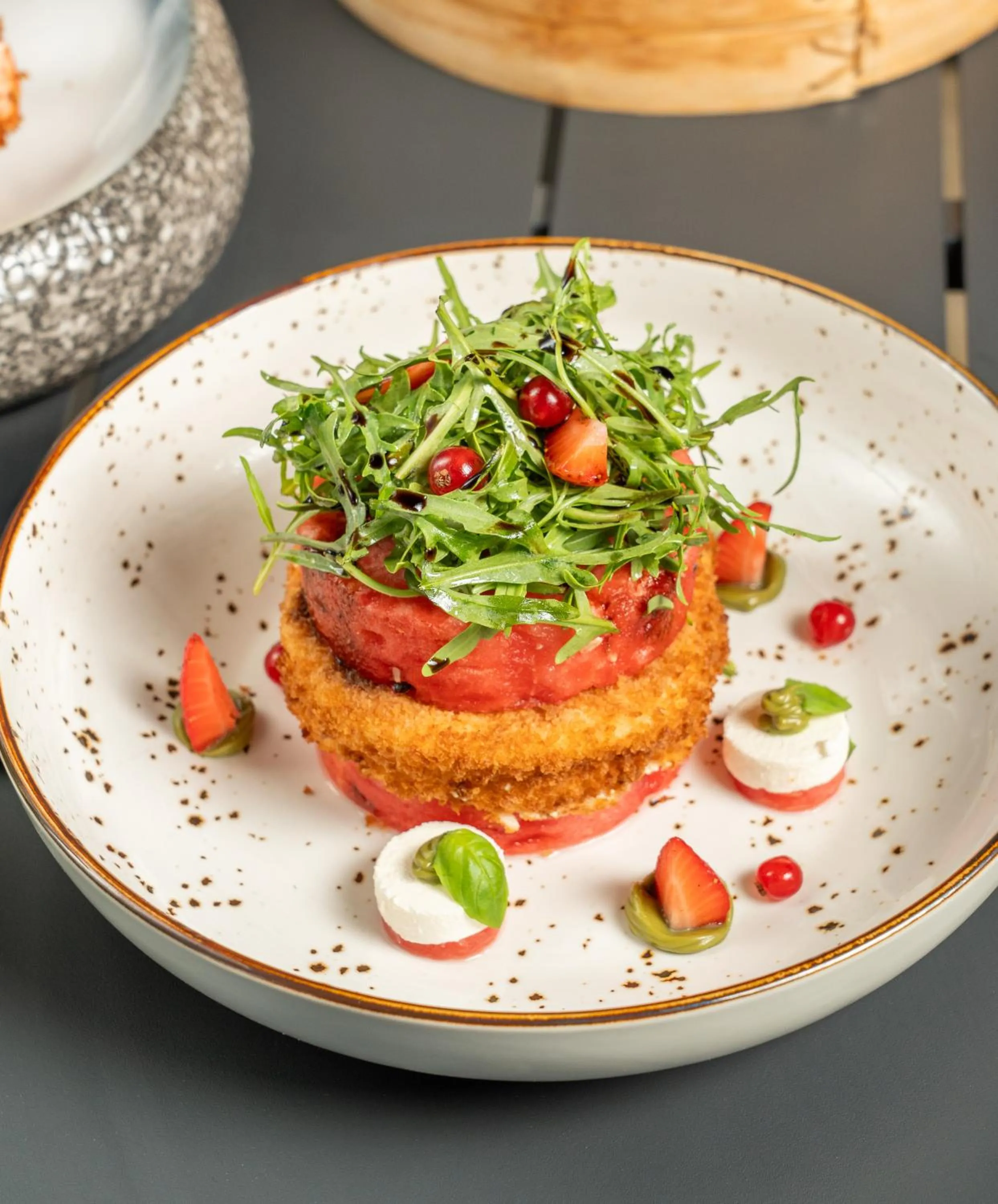 Food in Metropolitan Al Mafraq Hotel