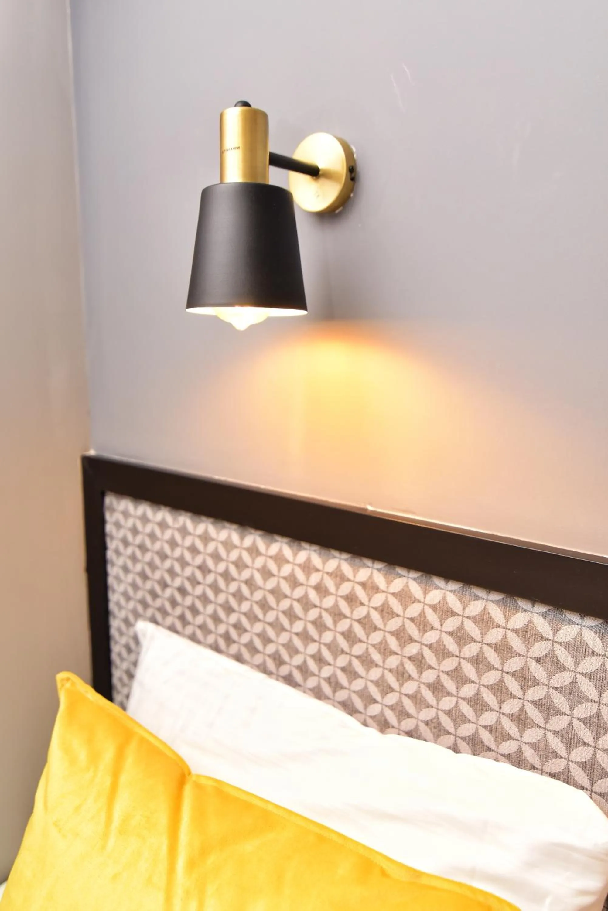 Bedroom, Bed in The Row Taksim Hotel