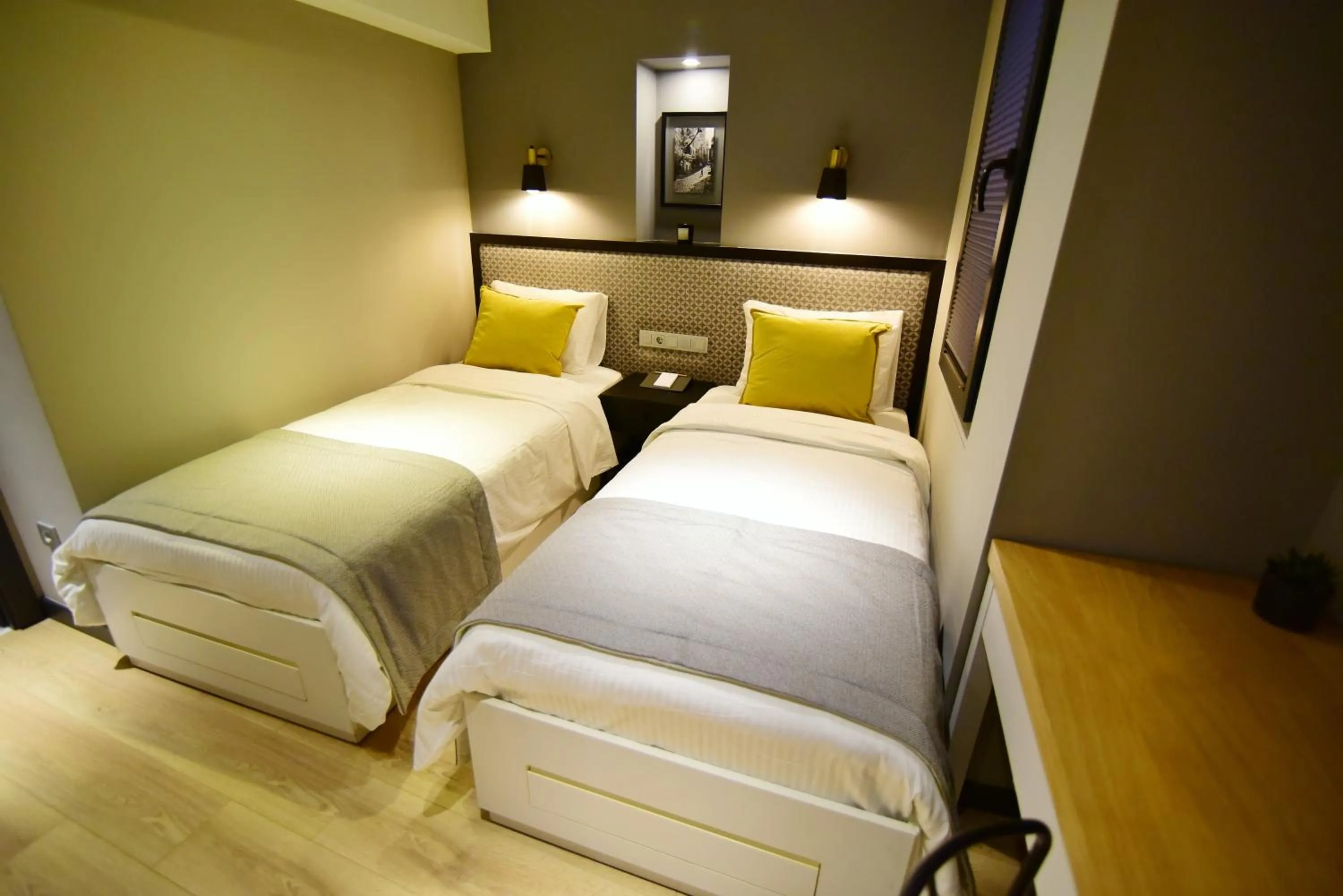 Bedroom, Bed in The Row Taksim Hotel