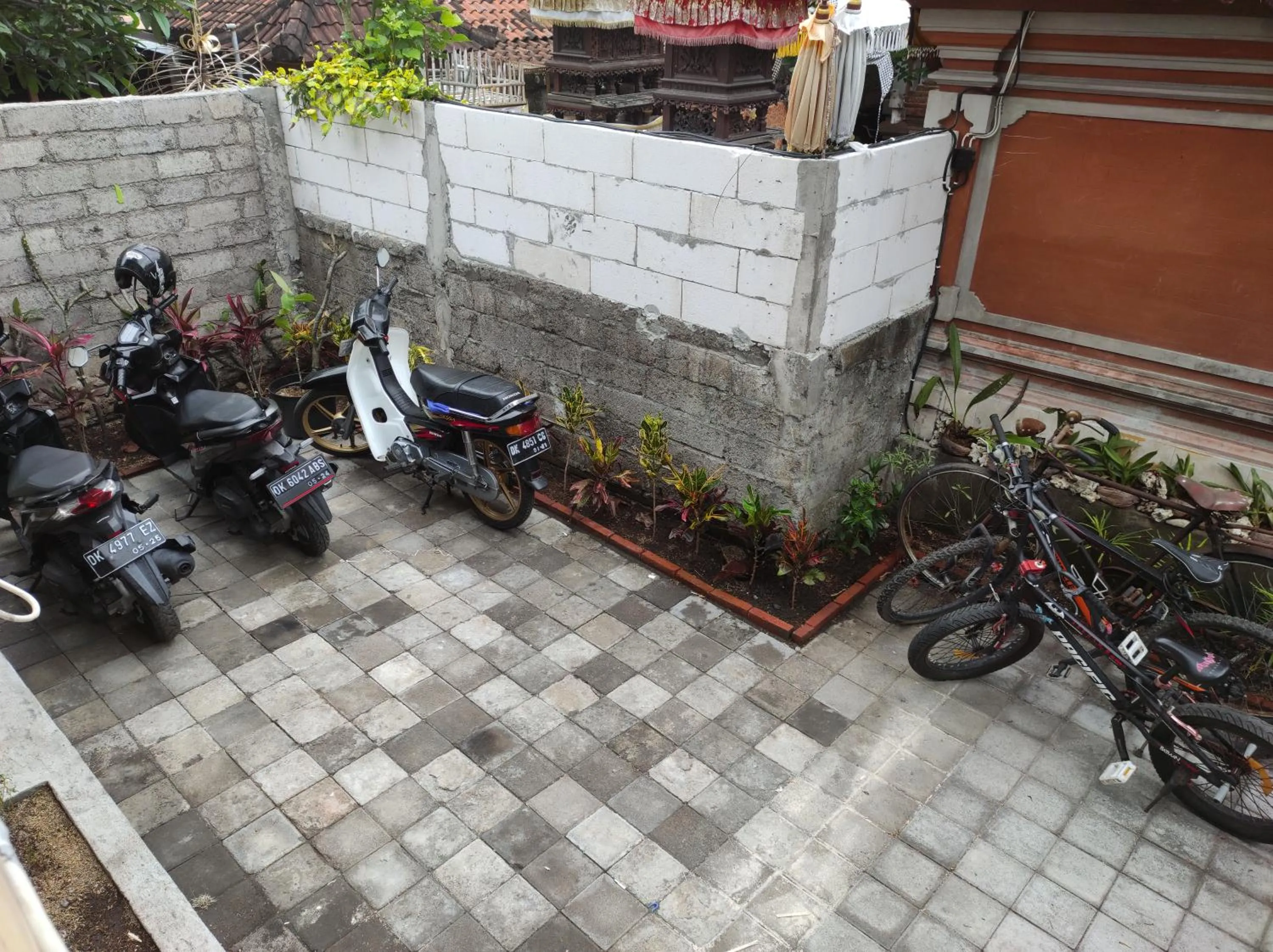 Day in Kubu Di-Kayla's