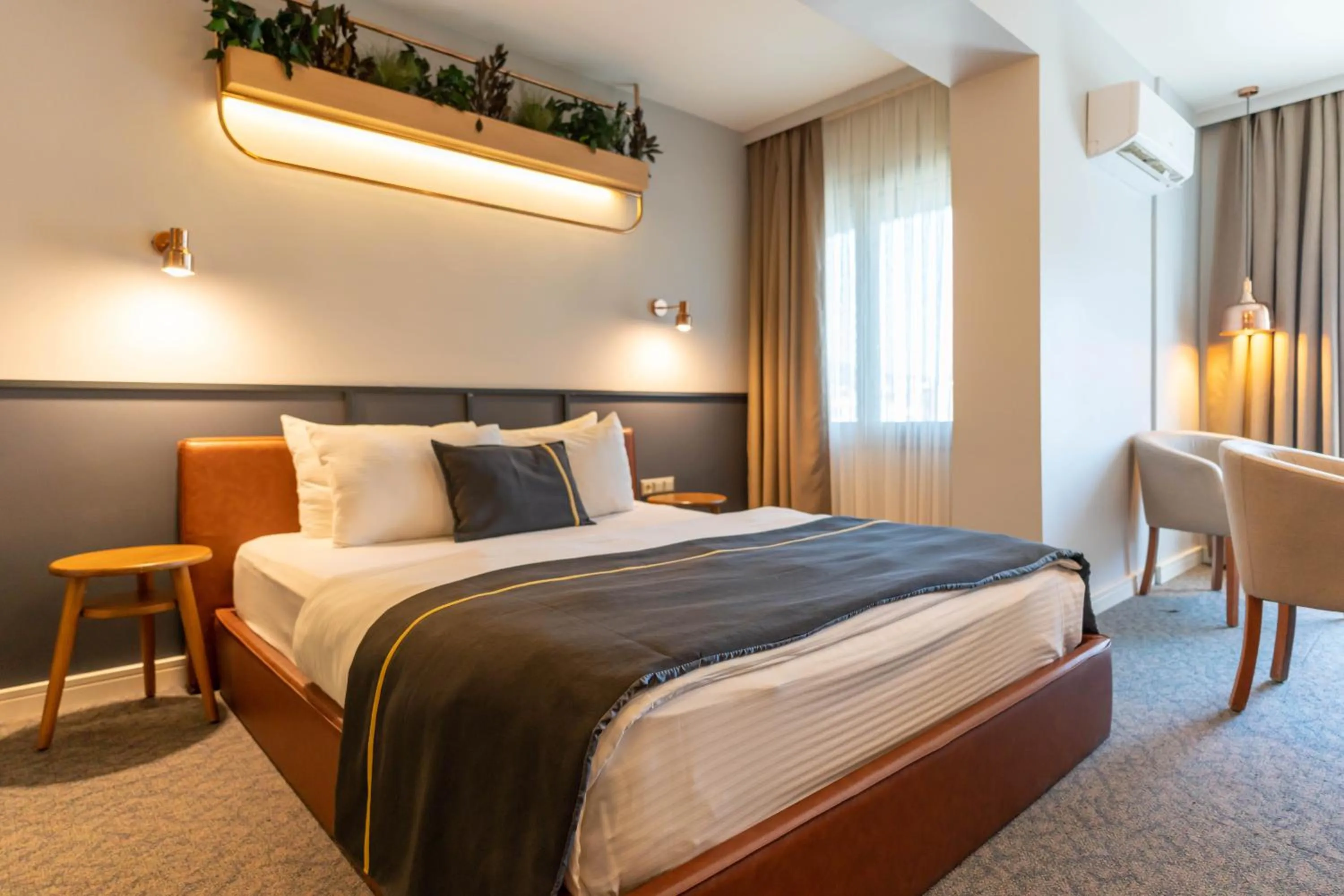 Bed in Viva La Vita Hotel