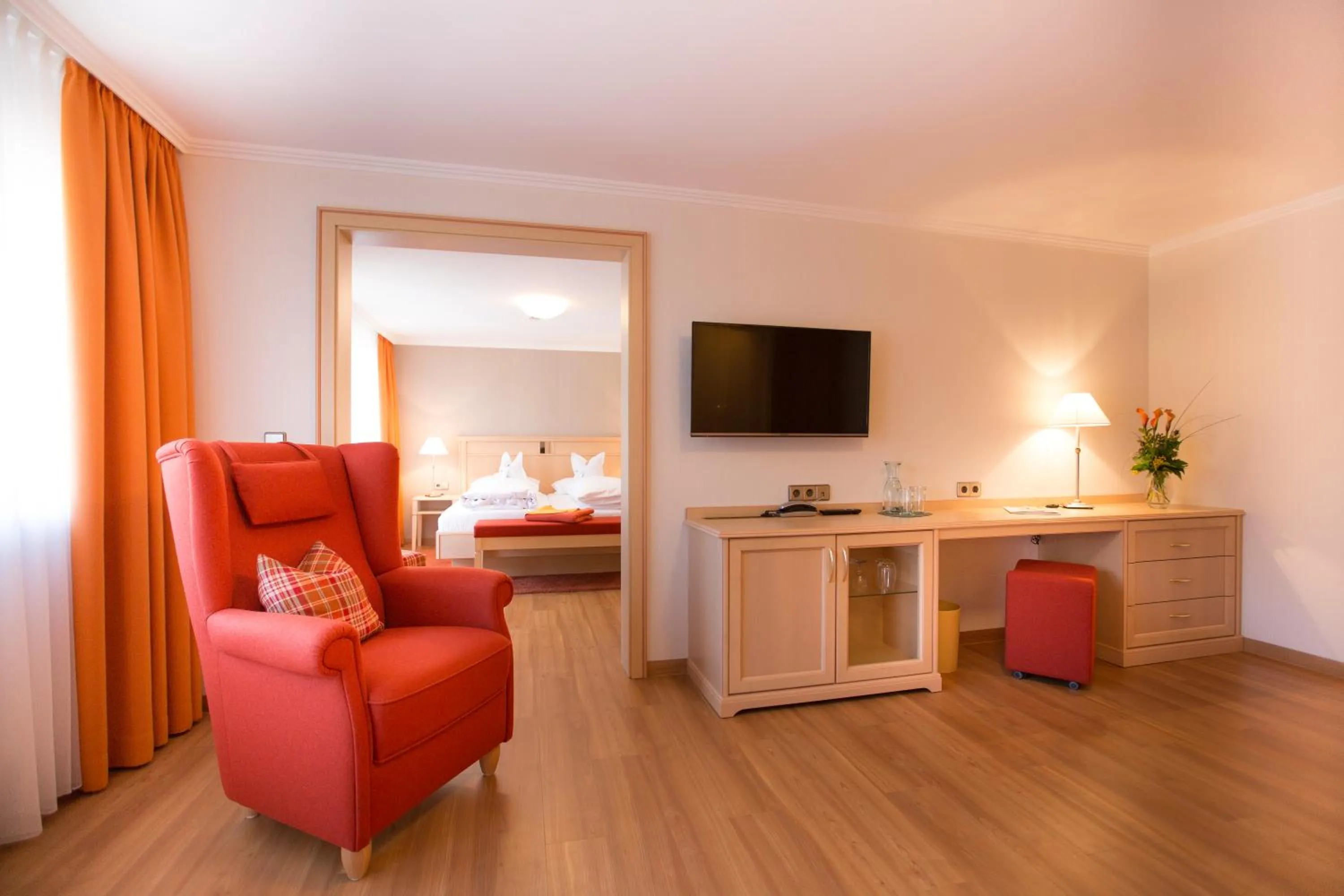 Photo of the whole room, Bed in Flair Hotel Adlerbad