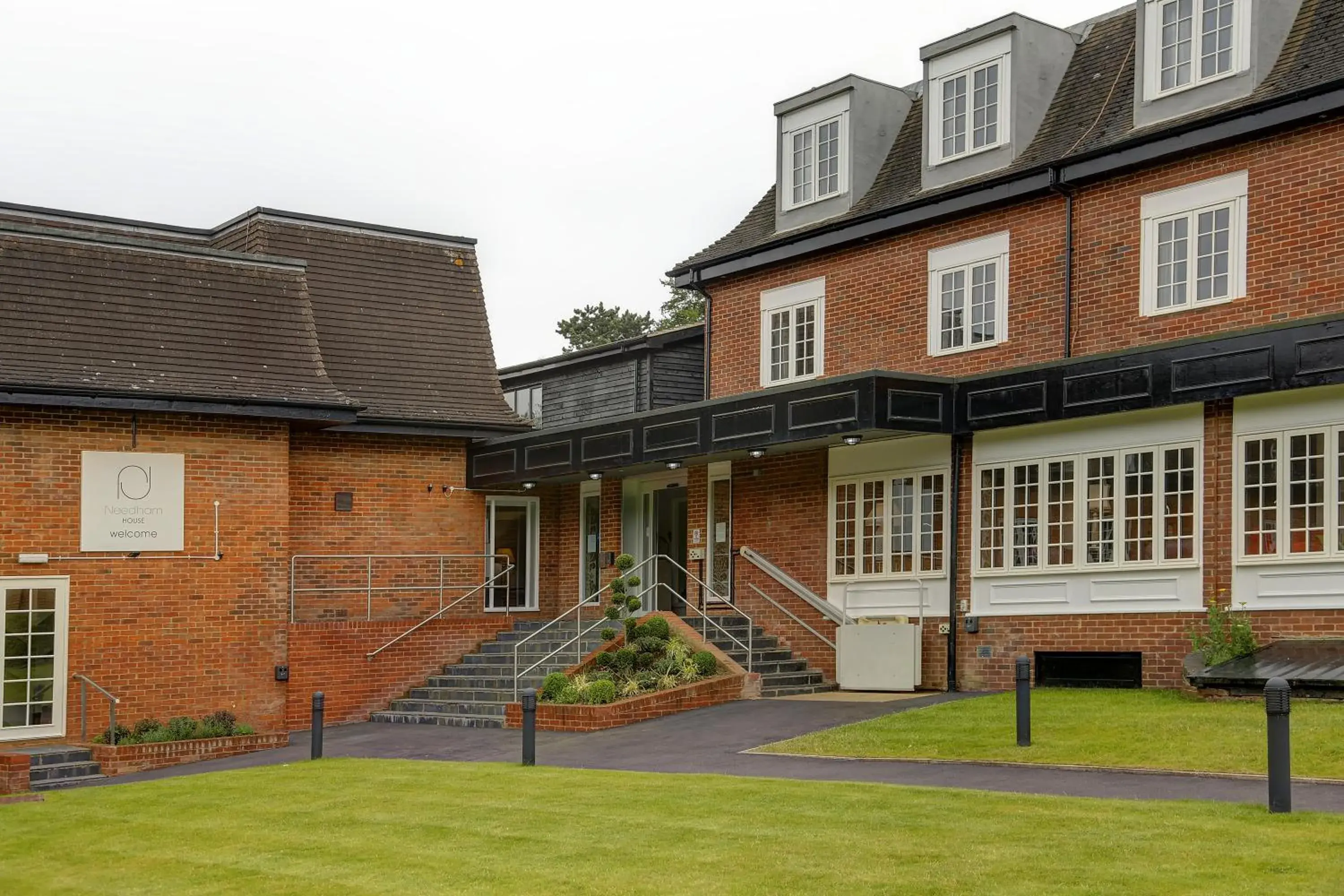 Property Building in Needham House Hotel