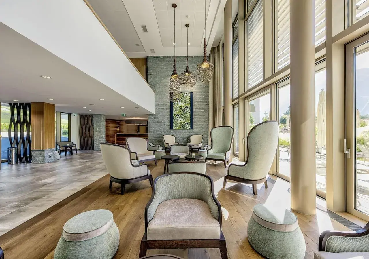 Lobby or reception in Hôtel des Bains de Saillon Lobby or reception in Hôtel des Bains de Saillon