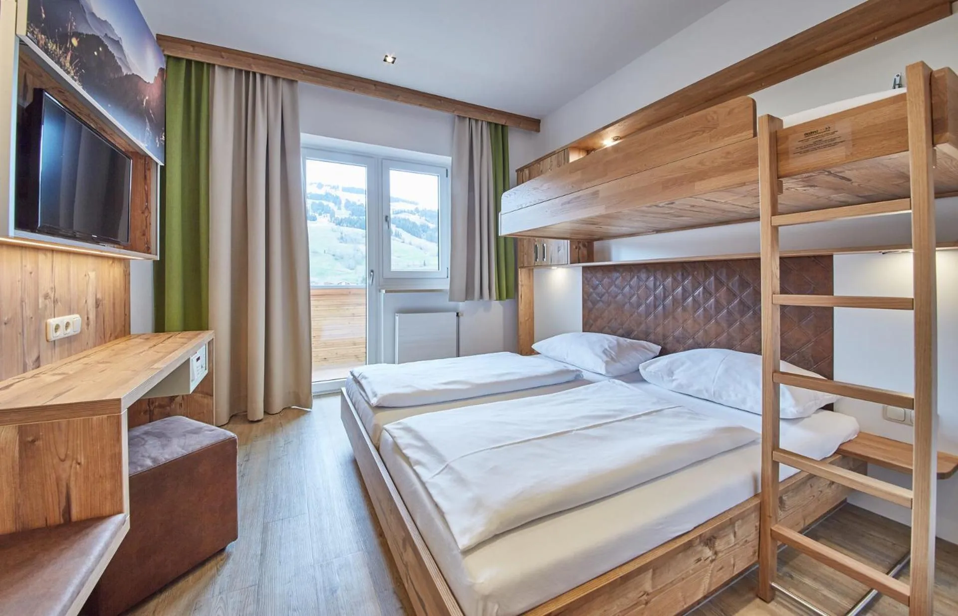 Photo of the whole room, Bed in Am Mitteregghof