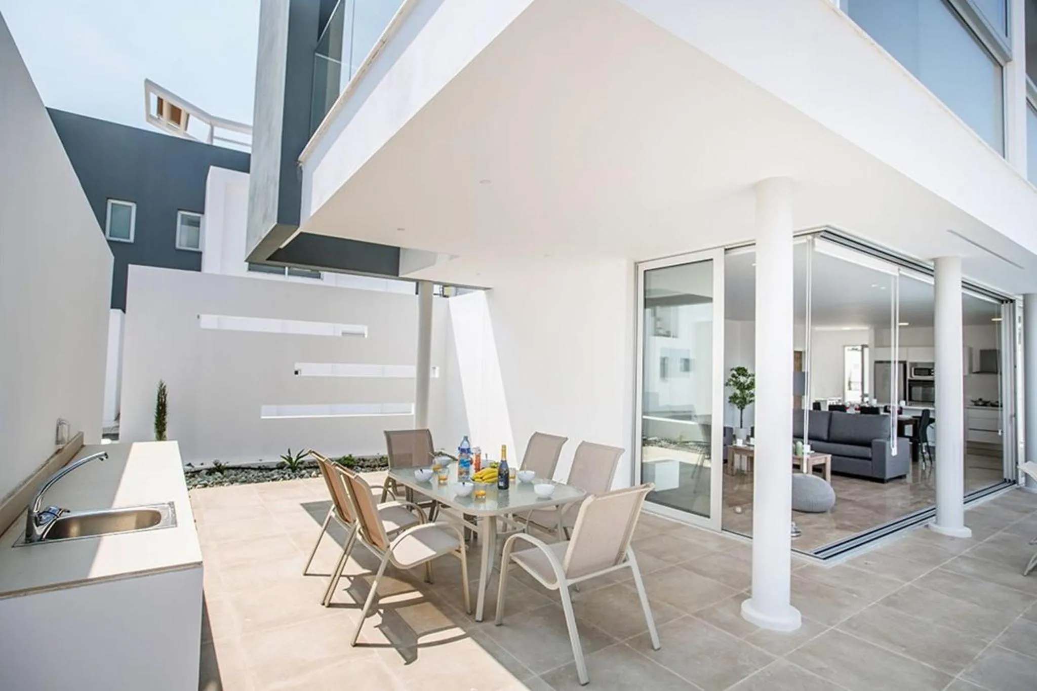 Villa Manta Platina - Brand New Luxury 3 Bedroom Protaras Villa