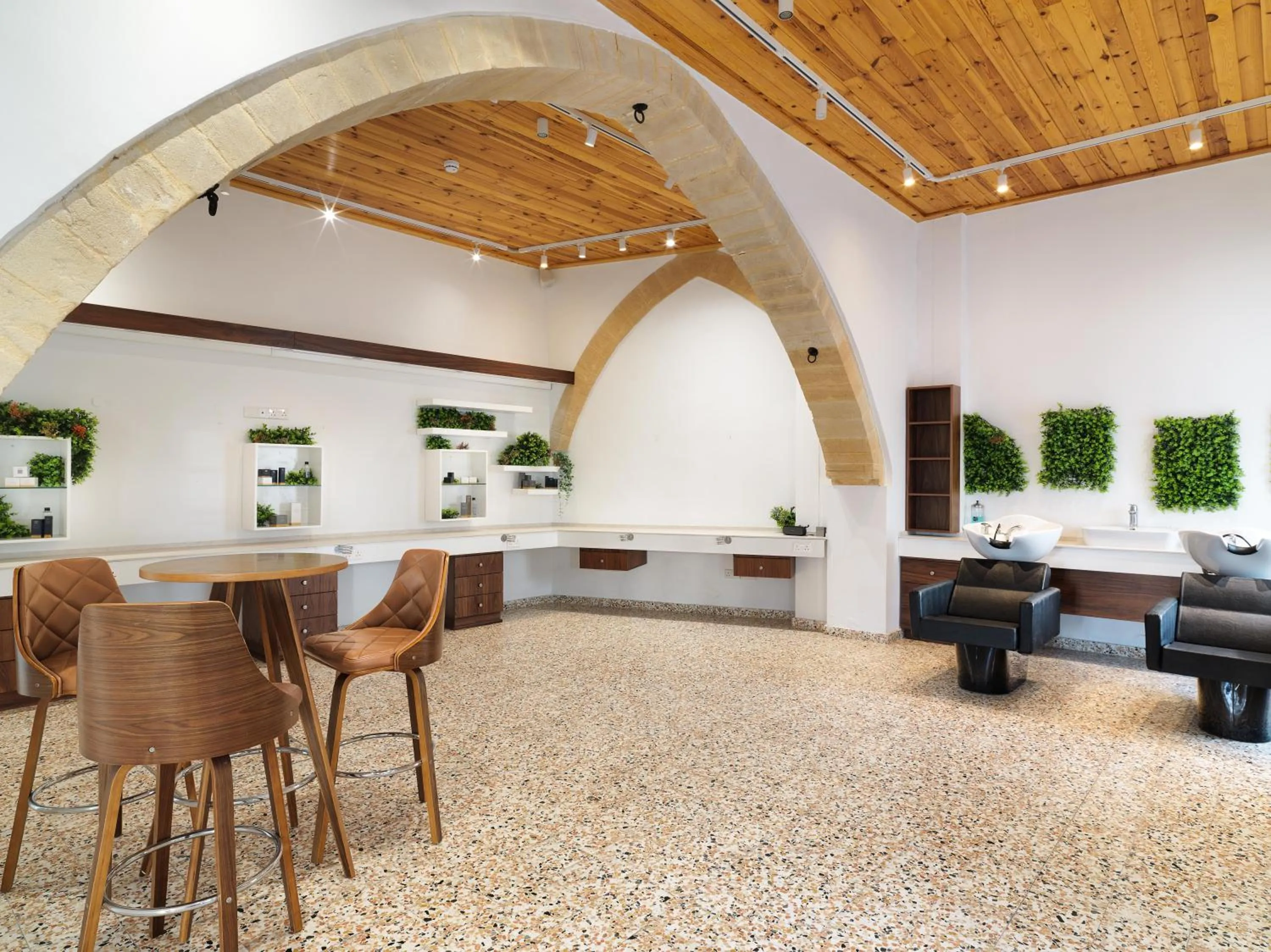 Spa and wellness centre/facilities in Leonardo Boutique Hotel Larnaca