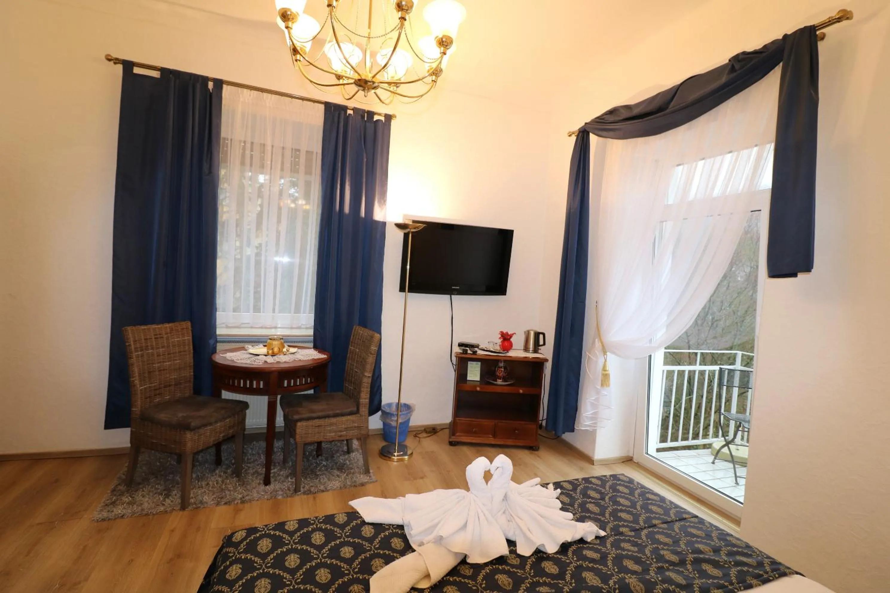 Photo of the whole room, Bed in Villa Amber