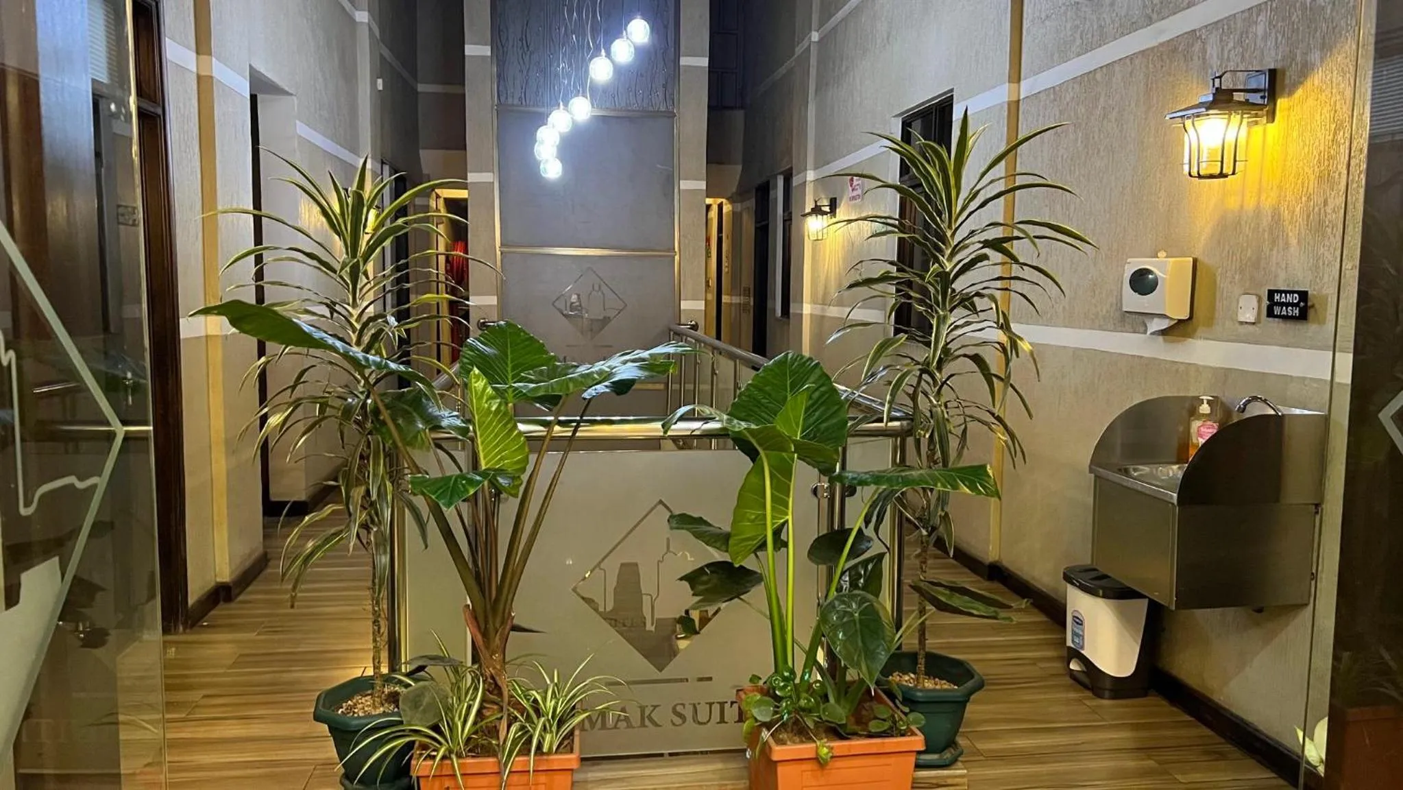 Decorative detail, Bathroom in Hemak Suites