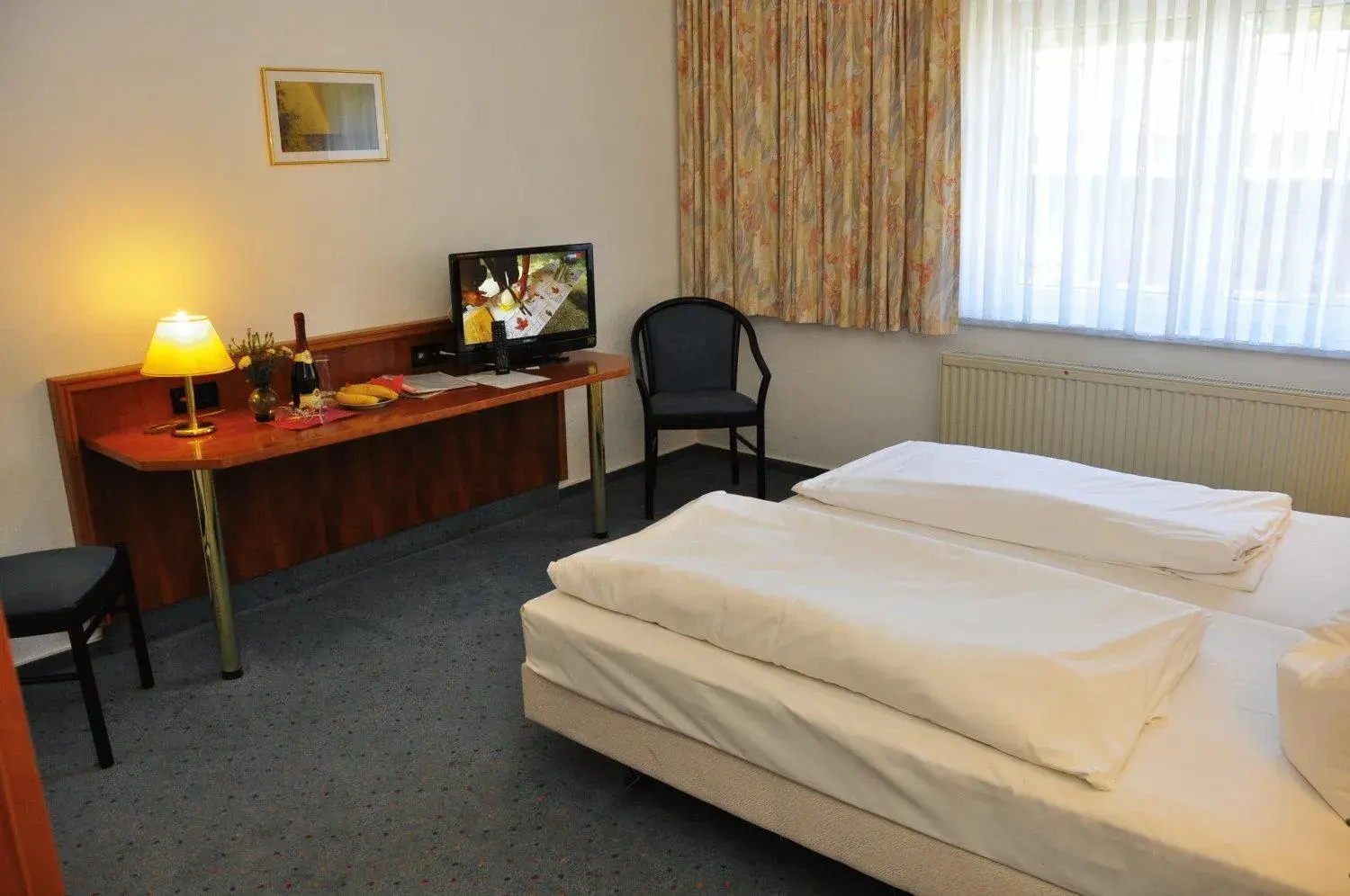 Double Room in Brocki's Hotel Stadt Hamburg Double Room in Brocki's Hotel Stadt Hamburg