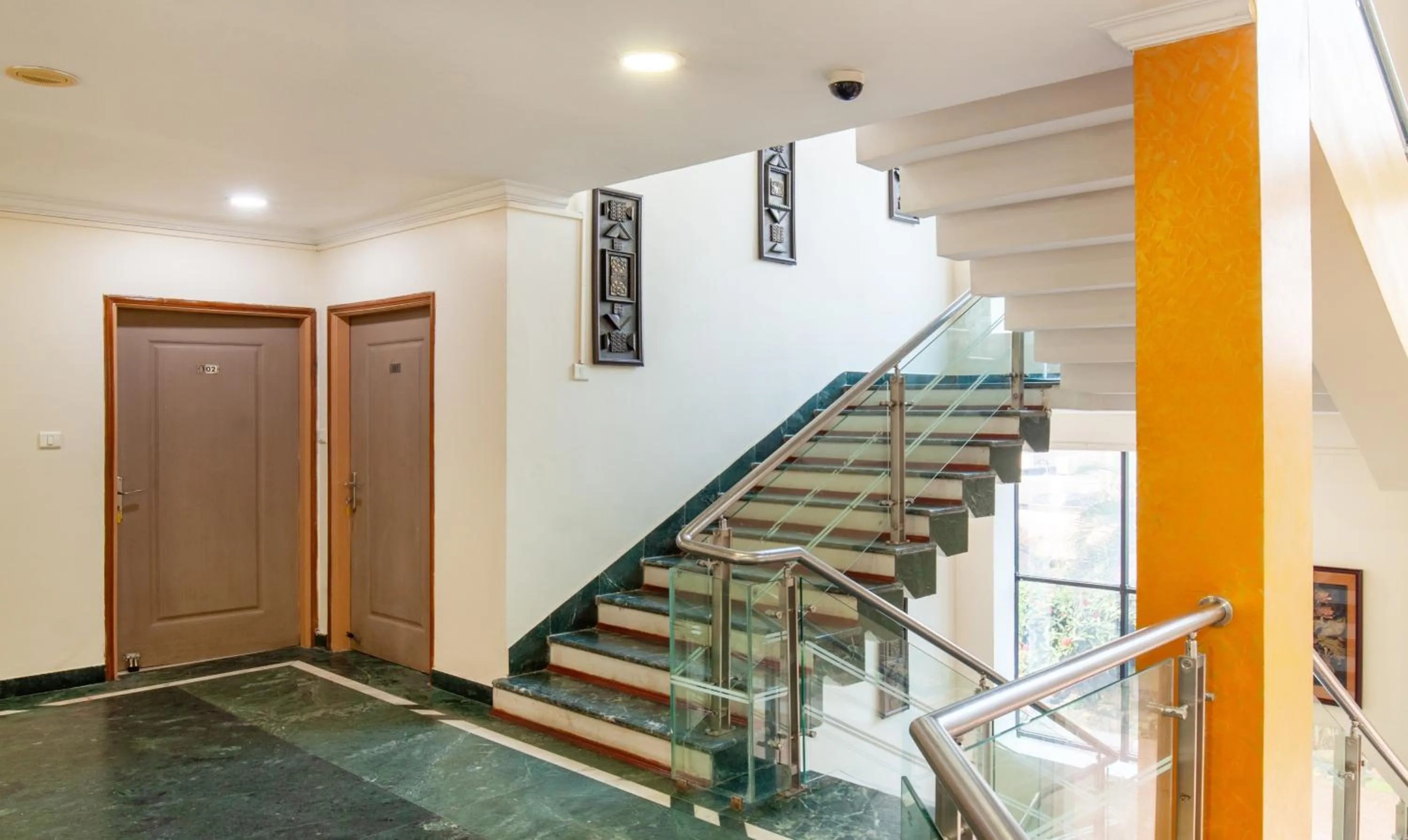 Lobby or reception in Treebo Y Hotels Elite, Khandagiri