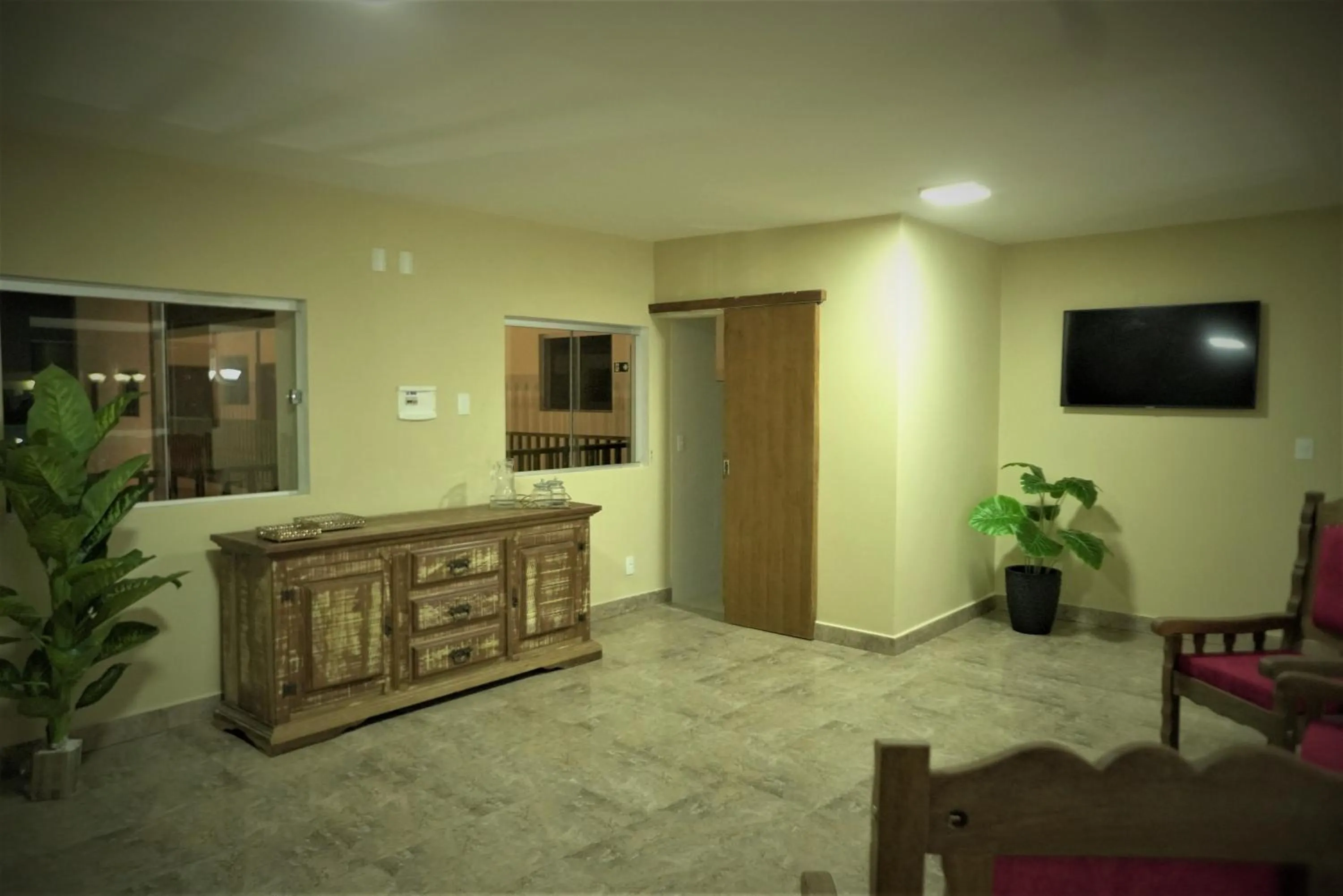 Communal lounge/ TV room in Terra D` Ouro Apart Hotel