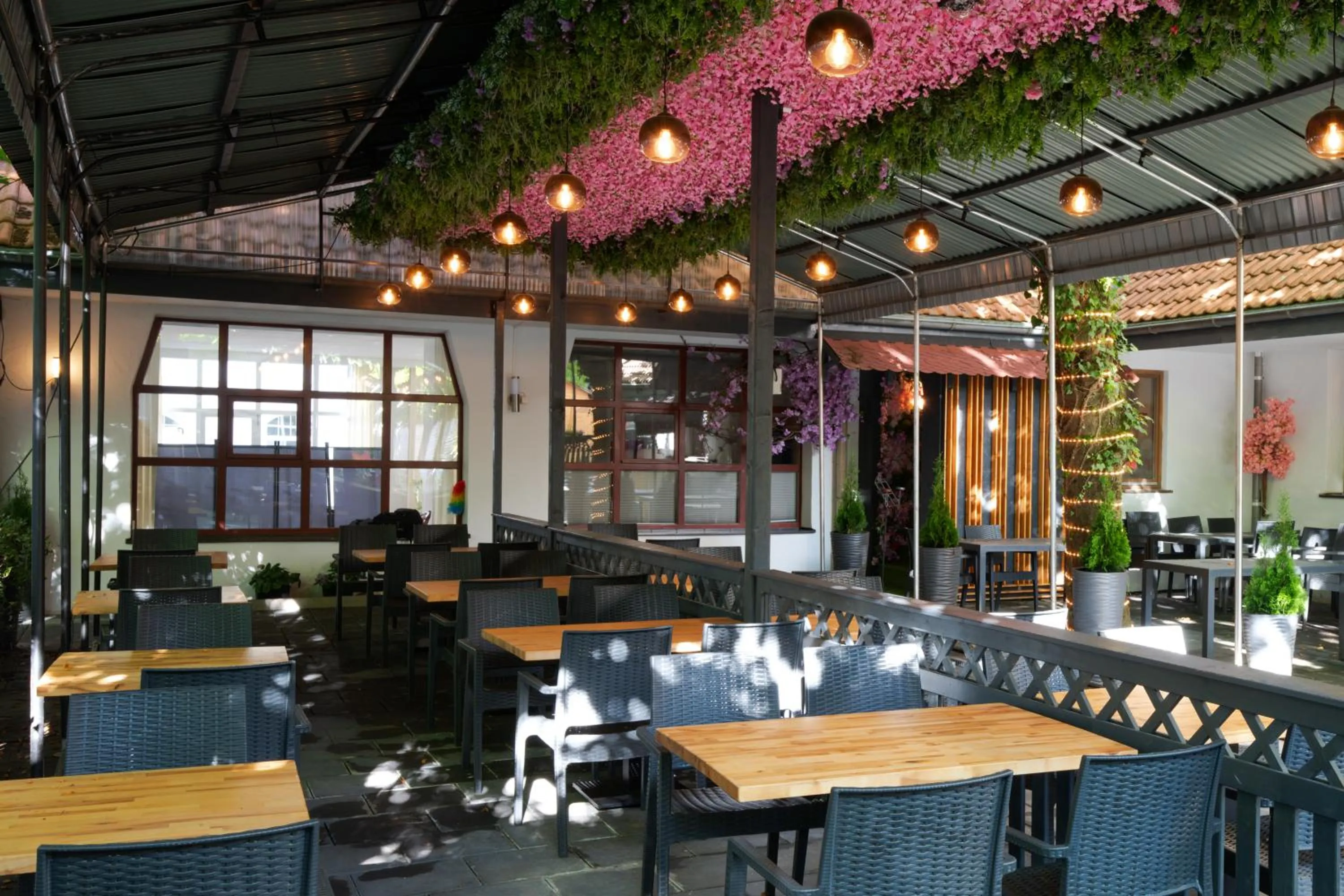 Restaurant/places to eat in Drexel´s Parkhotel