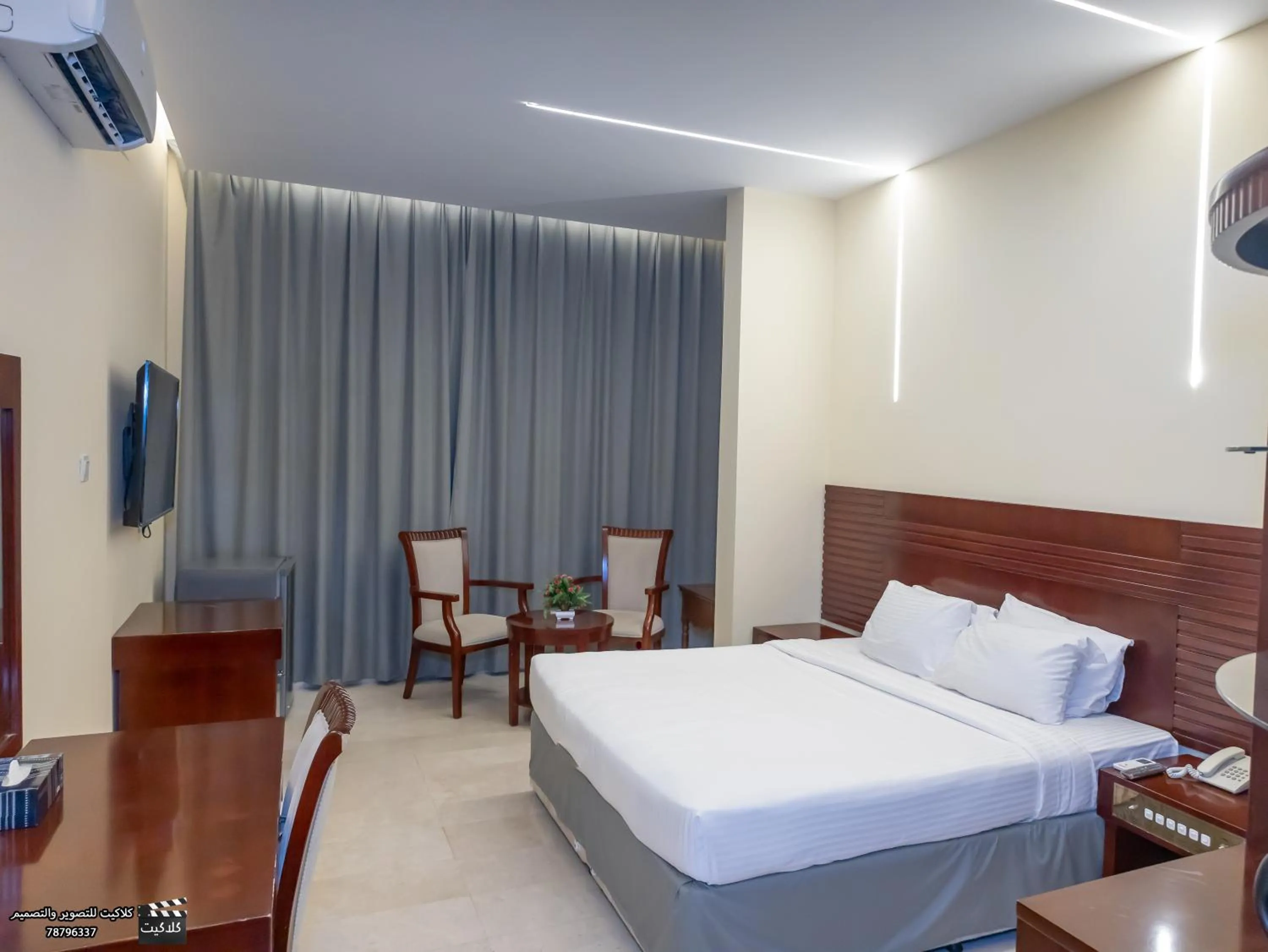 Bed in Al Jabal Hotel