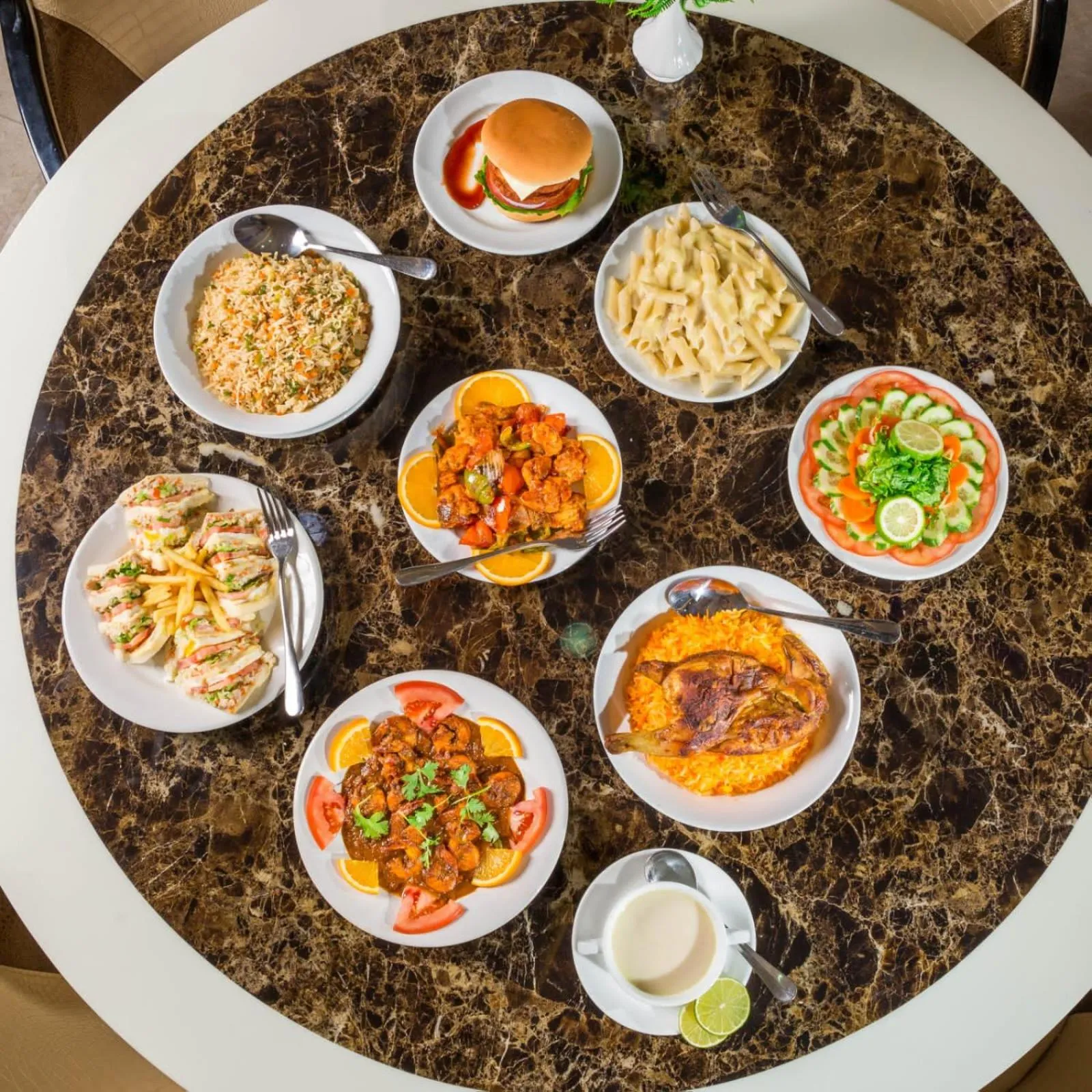 Food and drinks in Al Jabal Hotel