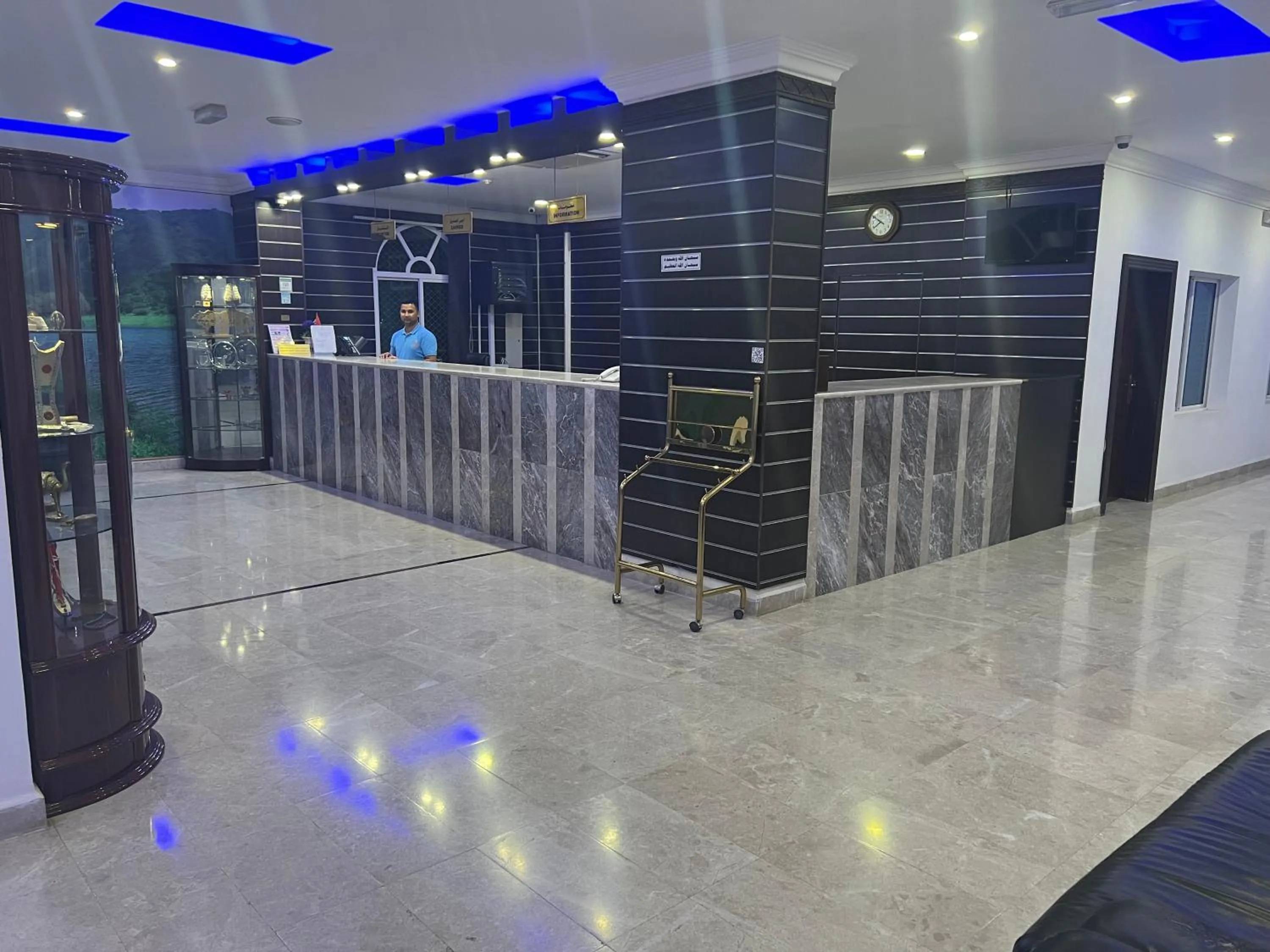 Lobby or reception in Al Jabal Hotel