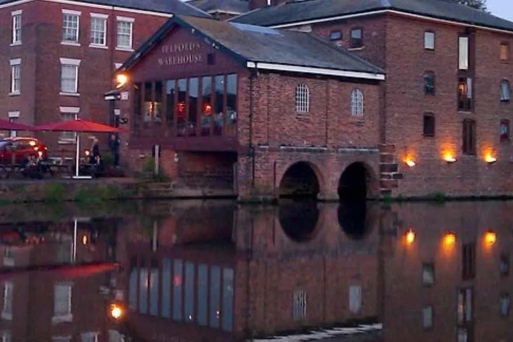 Property building in Chester City Centre Waterfront Apartment