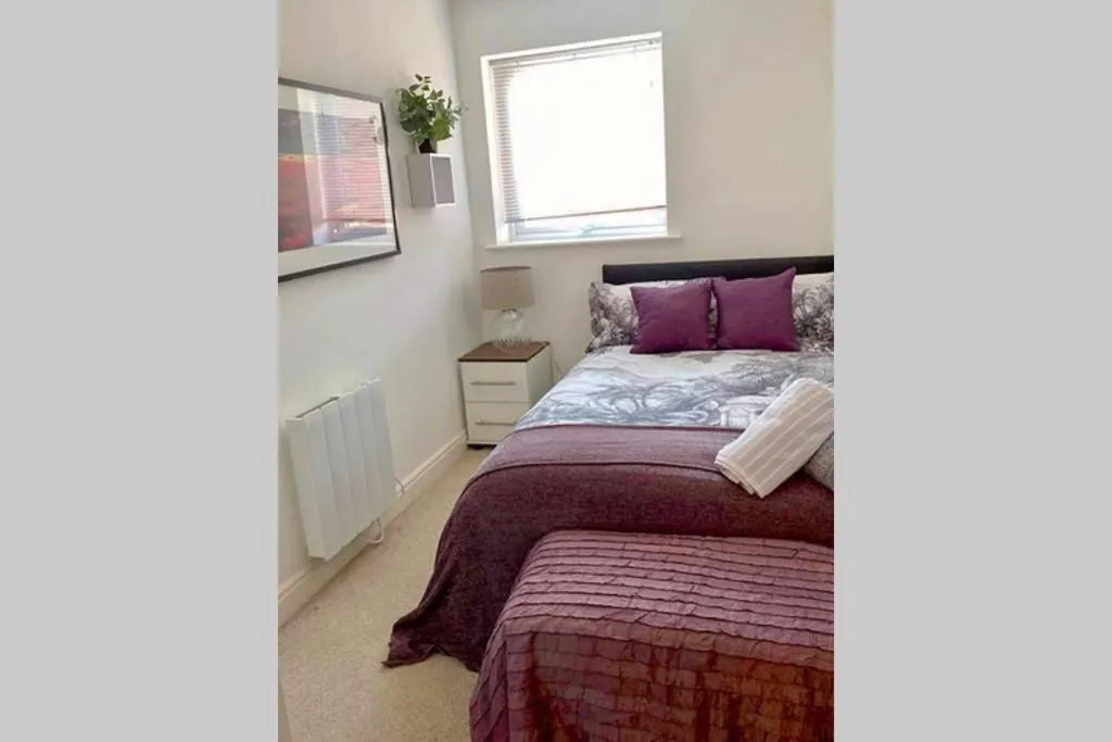 Bed in Chester City Centre Waterfront Apartment