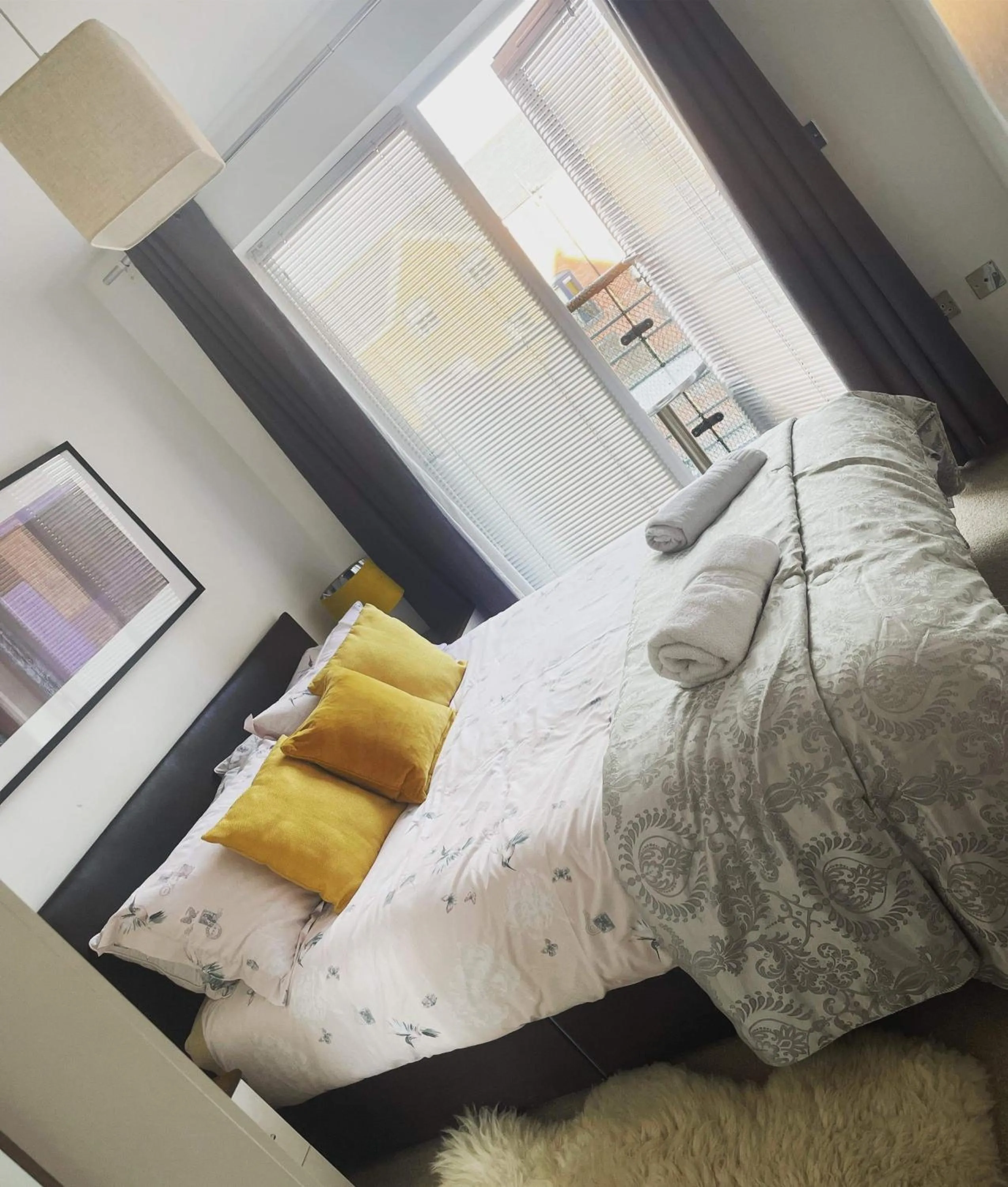 Bed in Chester City Centre Waterfront Apartment