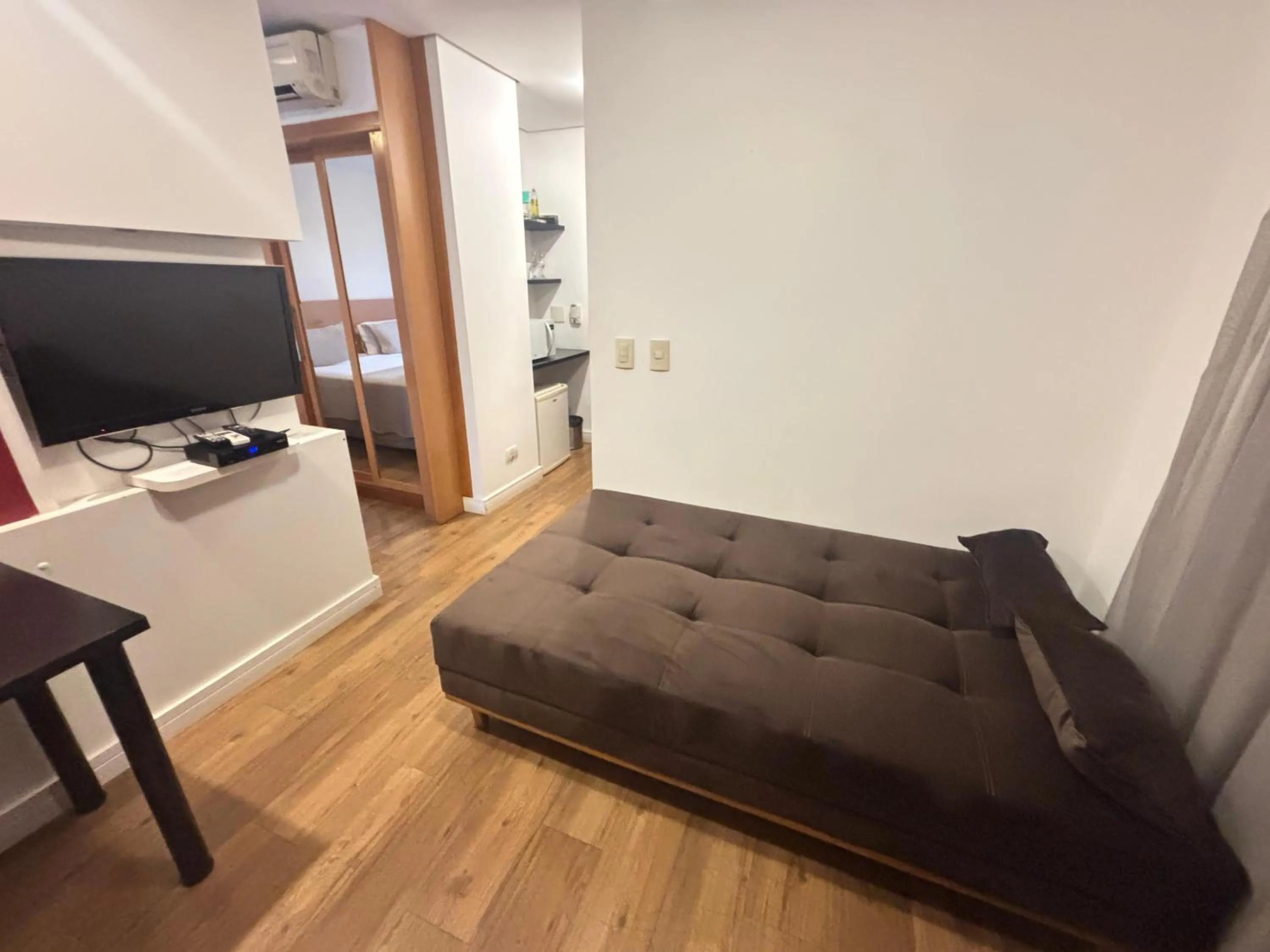 Flat Lindo ao lado Park Ibirapuera Av Paulista com garagem 103