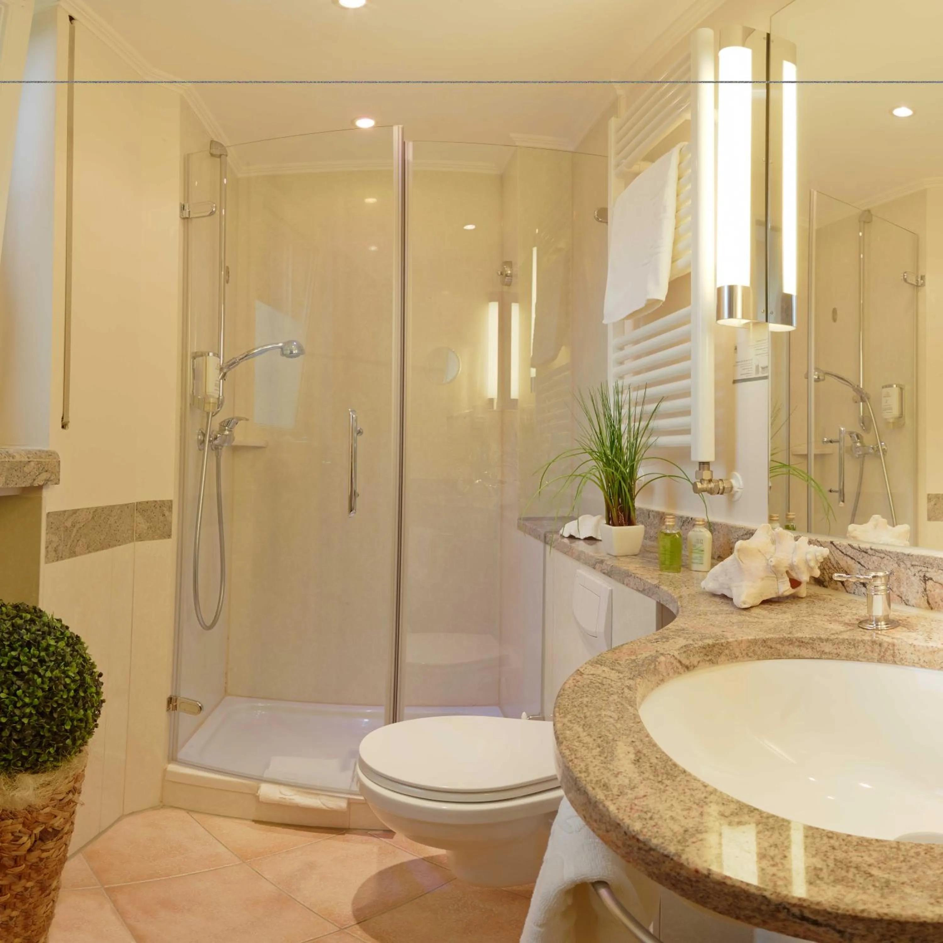 Bathroom in Ringhotel Bömers Mosel Landhotel