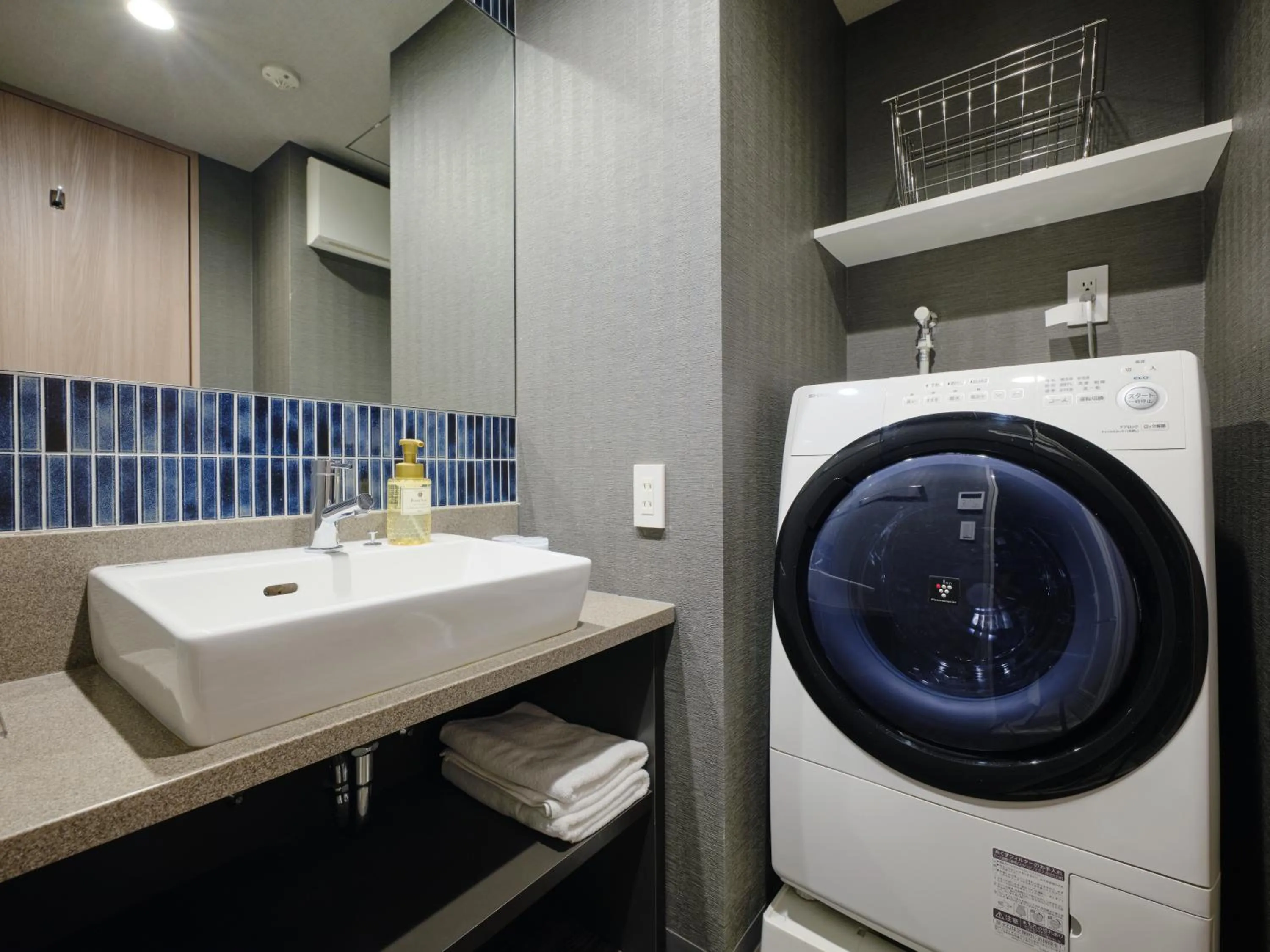 MONday Apart Premium AKIHABARA ASAKUSABASHI Sta.