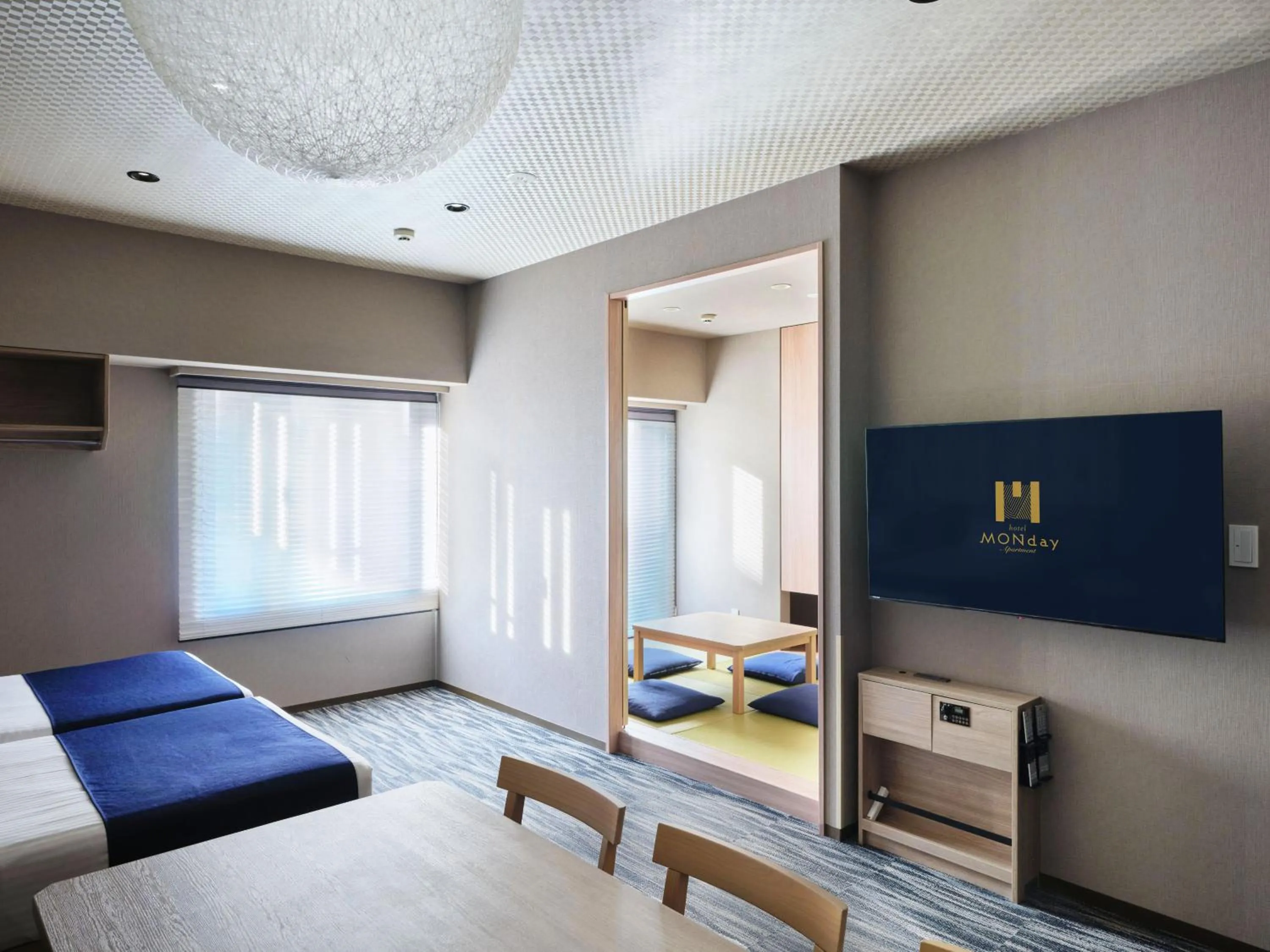 Living room, Bed in MONday Apart Premium AKIHABARA