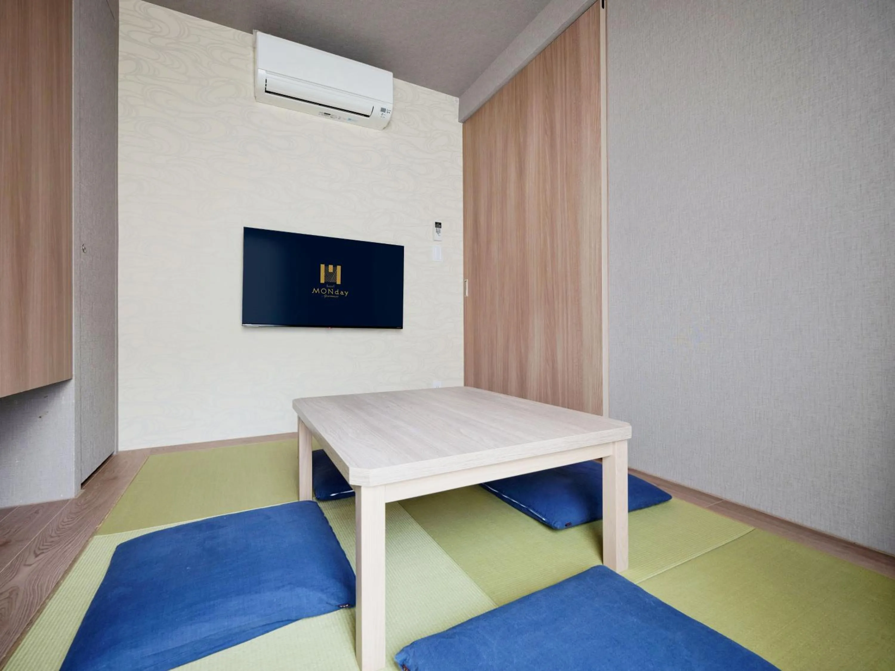 MONday Apart Premium AKIHABARA