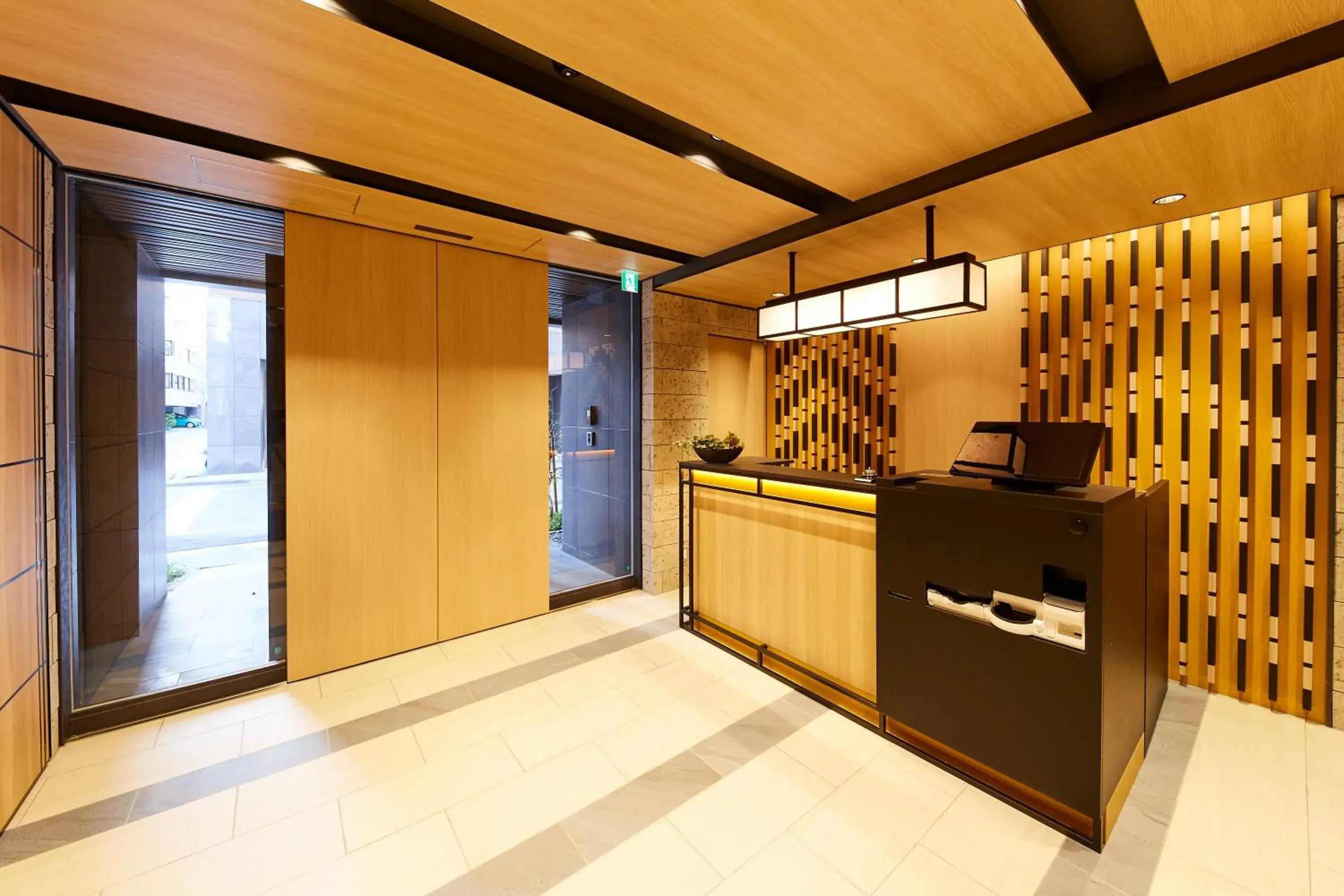 Lobby or reception in MONday Apart Premium AKIHABARA Lobby or reception in MONday Apart Premium AKIHABARA