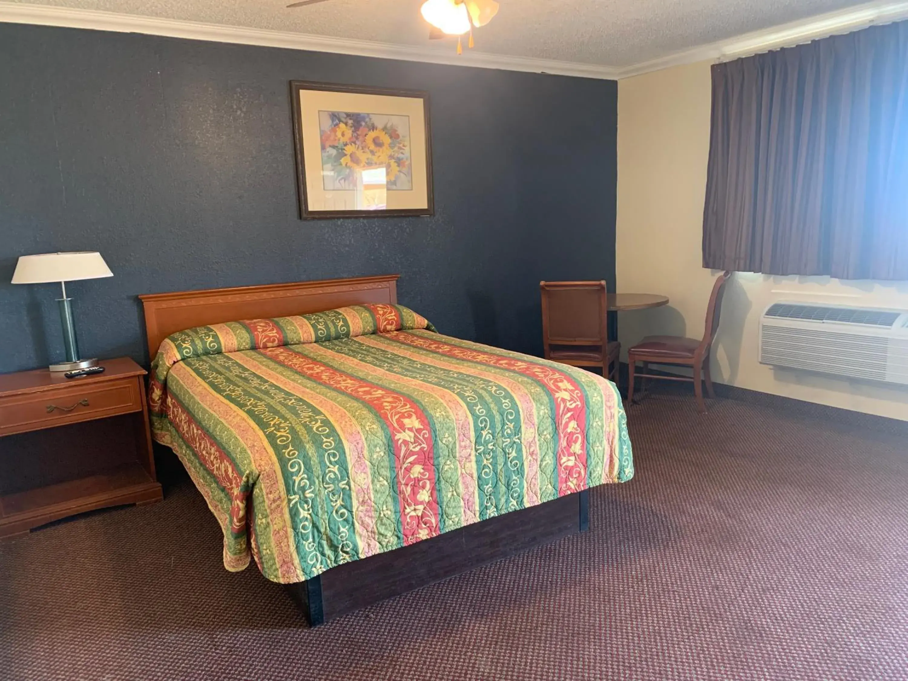 BUDGET INN BUDGET INN