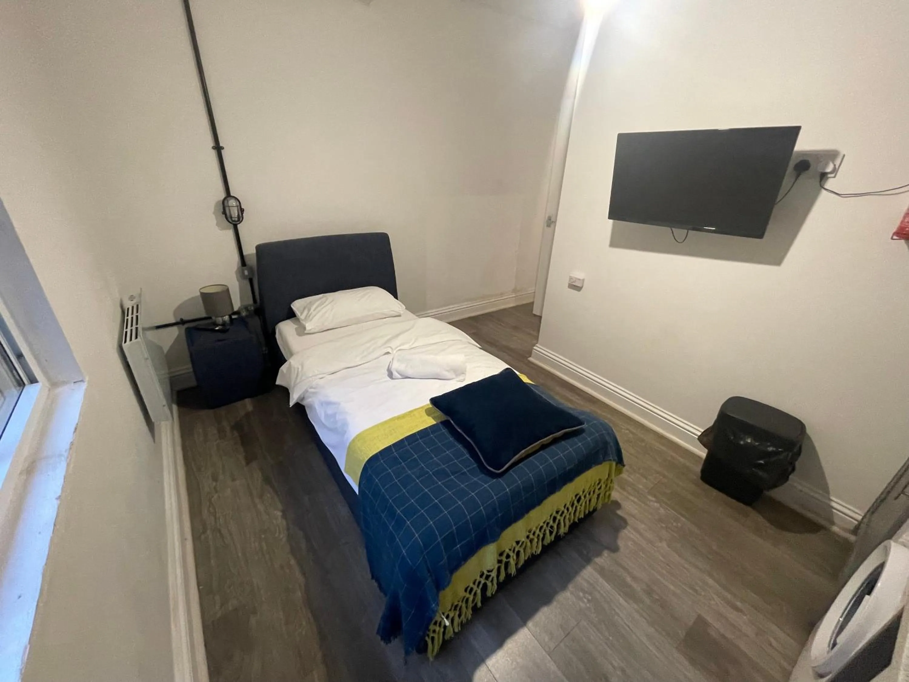 Bed in Queen Street Apartments