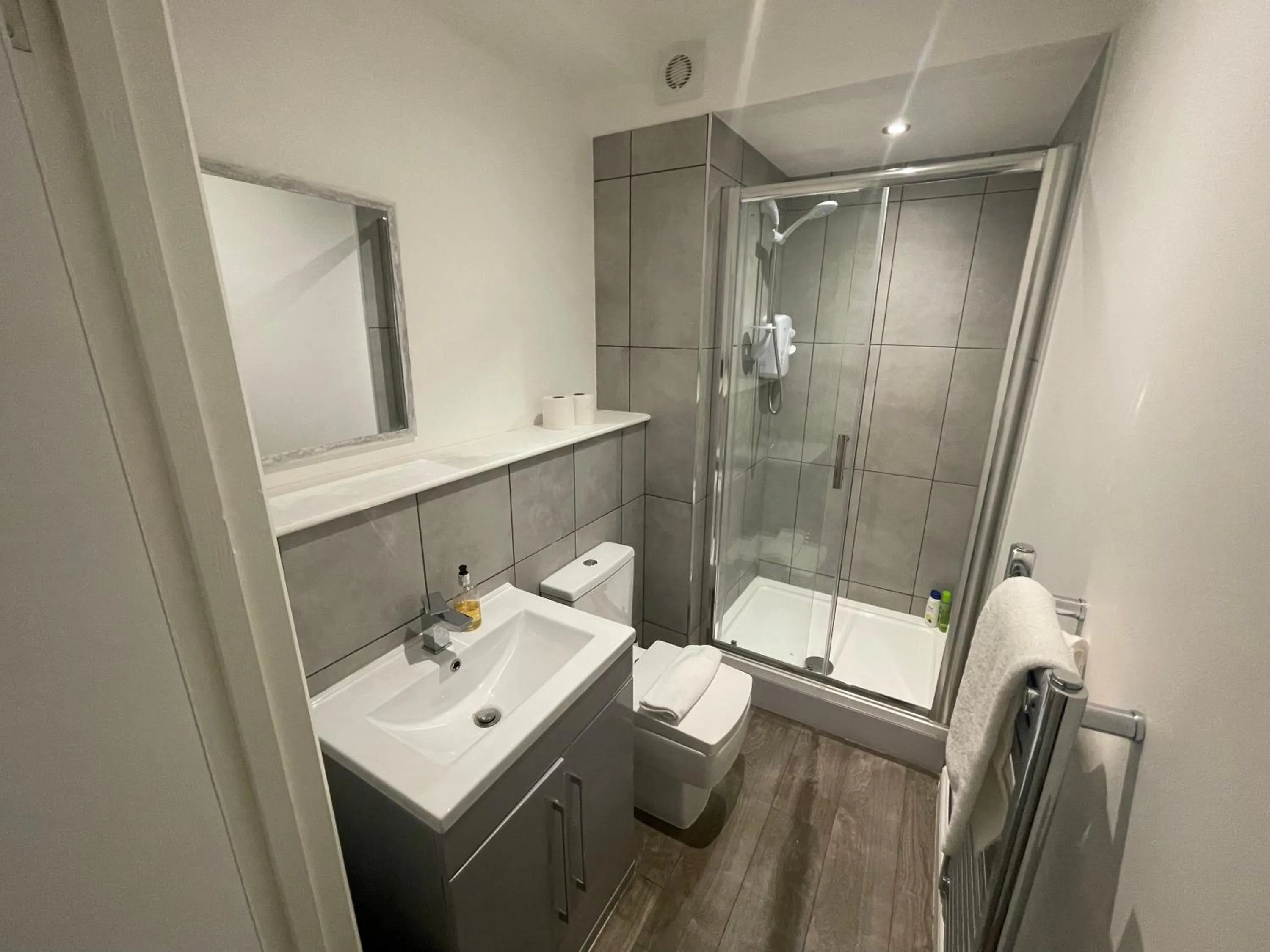 Queen Street Apartments