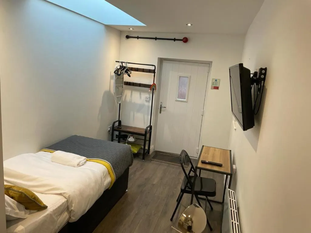 Bed in Queen Street Apartments