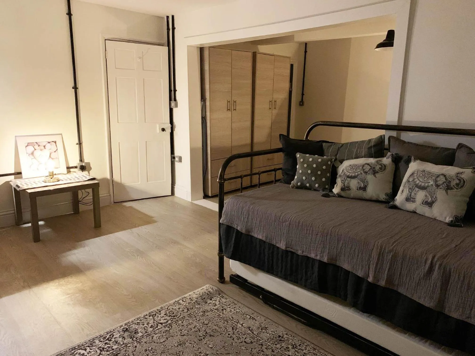 Bed in Queen Street Apartments