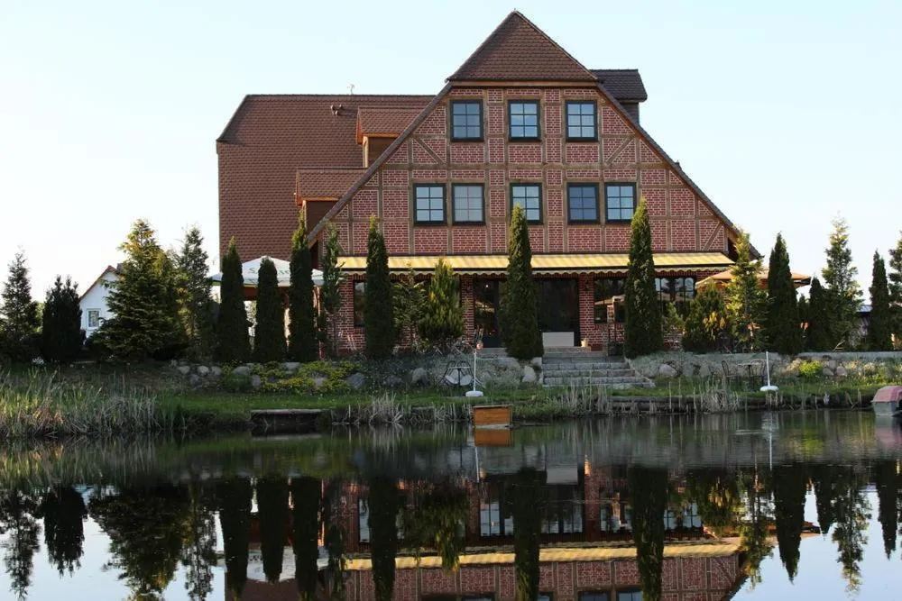 Property building in Müritz Landhotel Grüner Baum