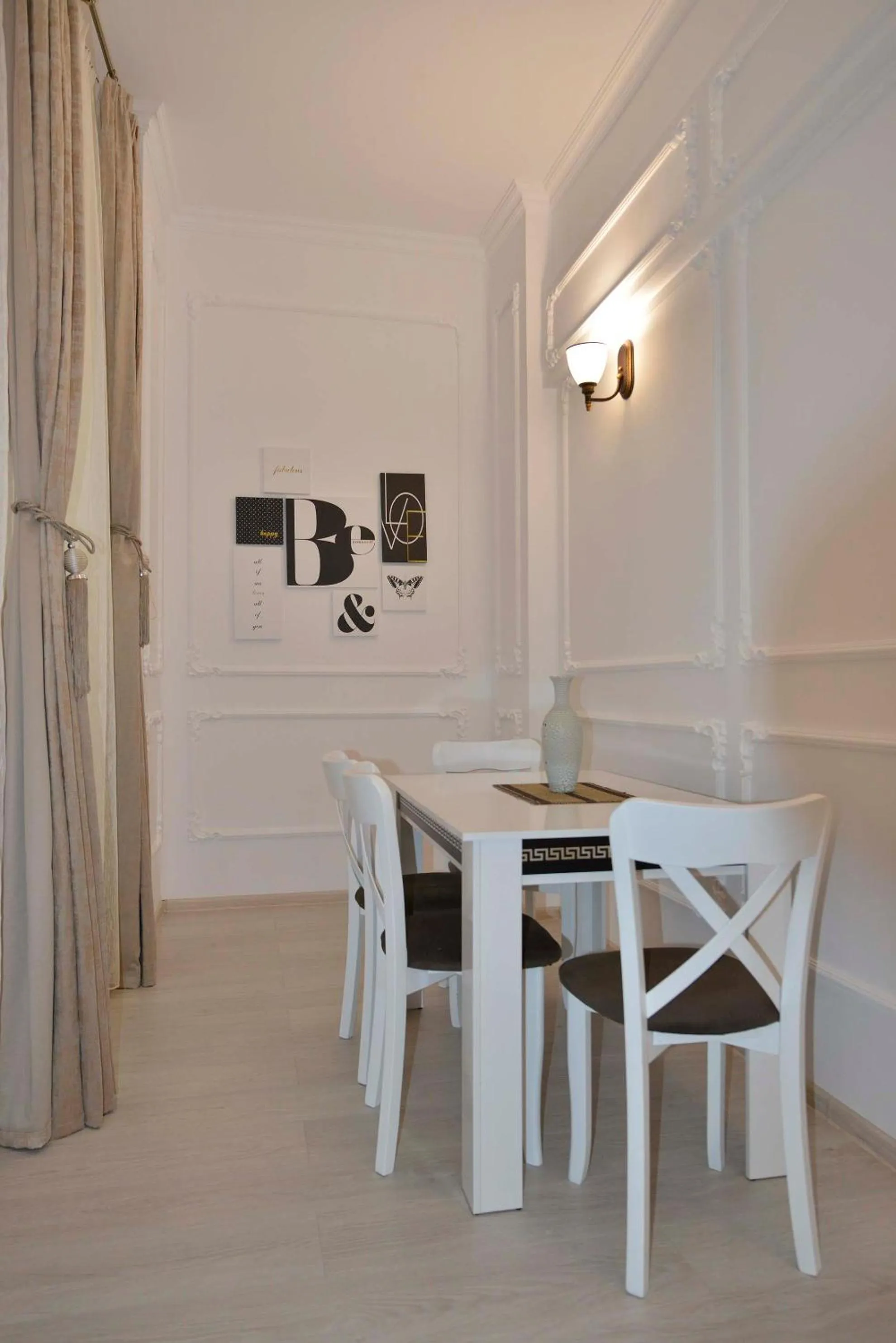 Dining area in AMADEUS RESIDENCE