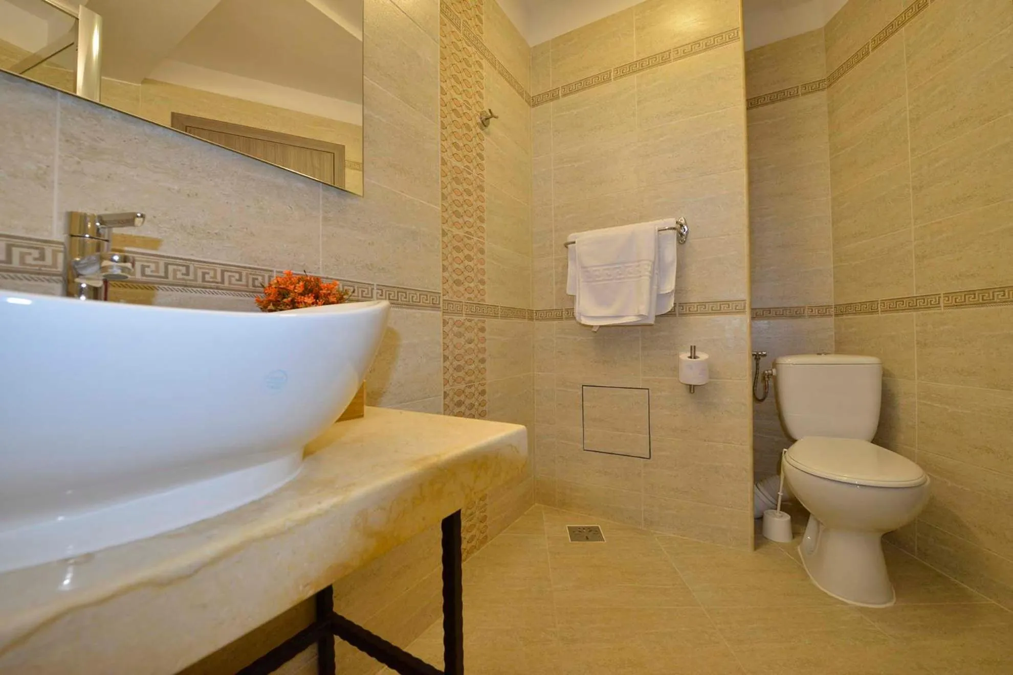 Shower in AMADEUS RESIDENCE