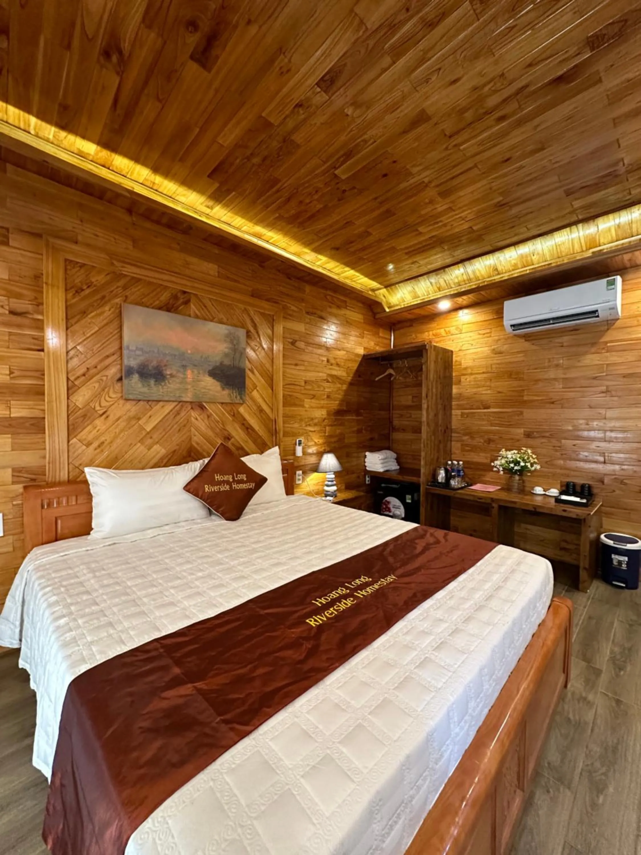 Bed in HoangLong Riverside Homestay