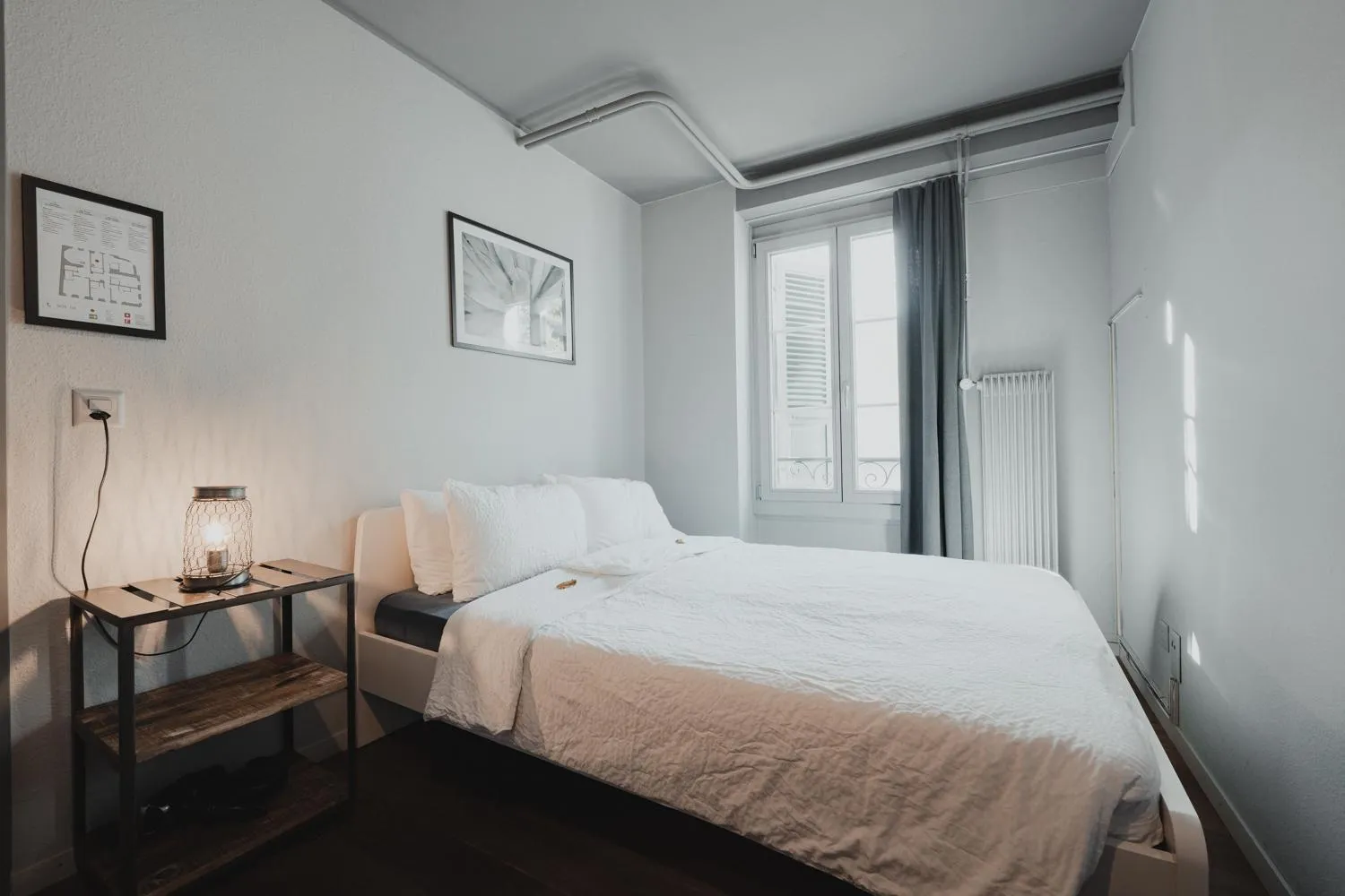 Bed in No8 Boutique Hotel - self check in