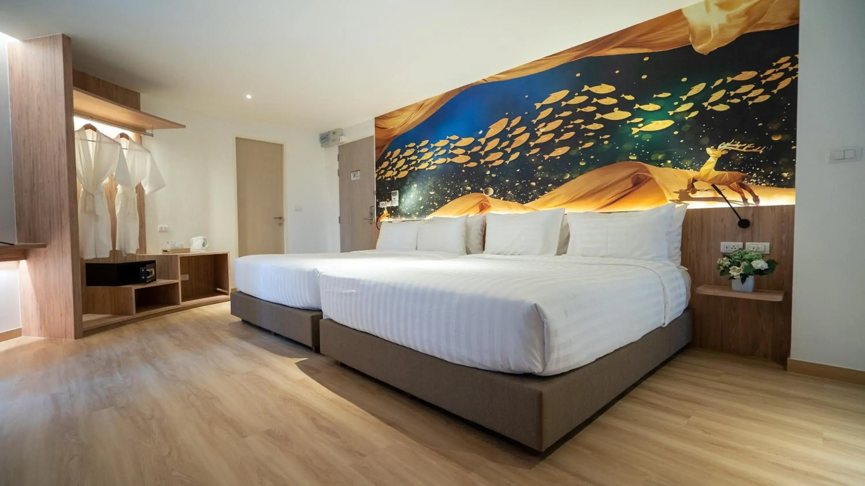 Bedroom, Bed in Pannarai Hotel Bangkok-Pra tunam Bedroom, Bed in Pannarai Hotel Bangkok-Pra tunam