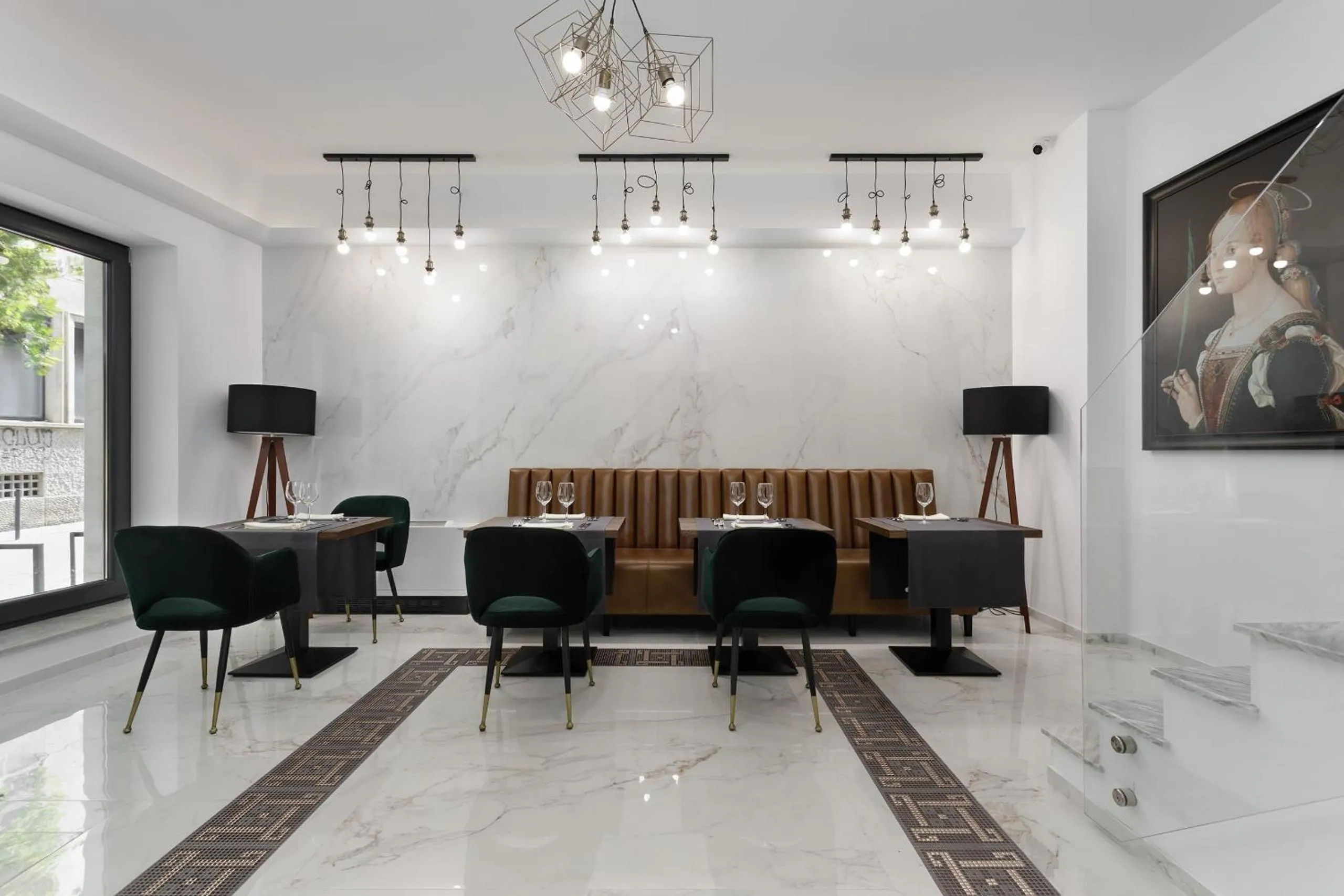 Lounge or bar in The Square Hotel