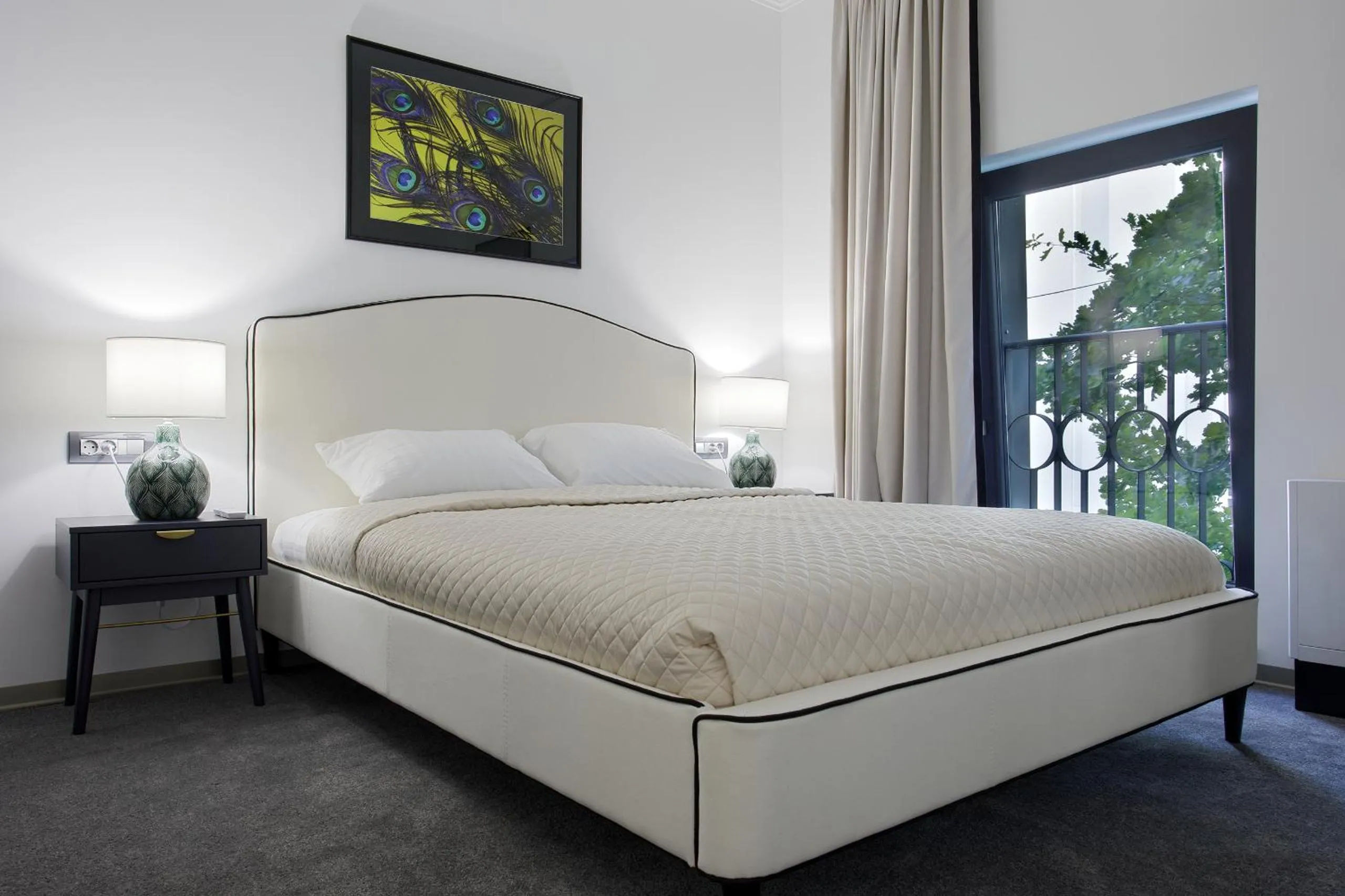 Bed in The Square Hotel