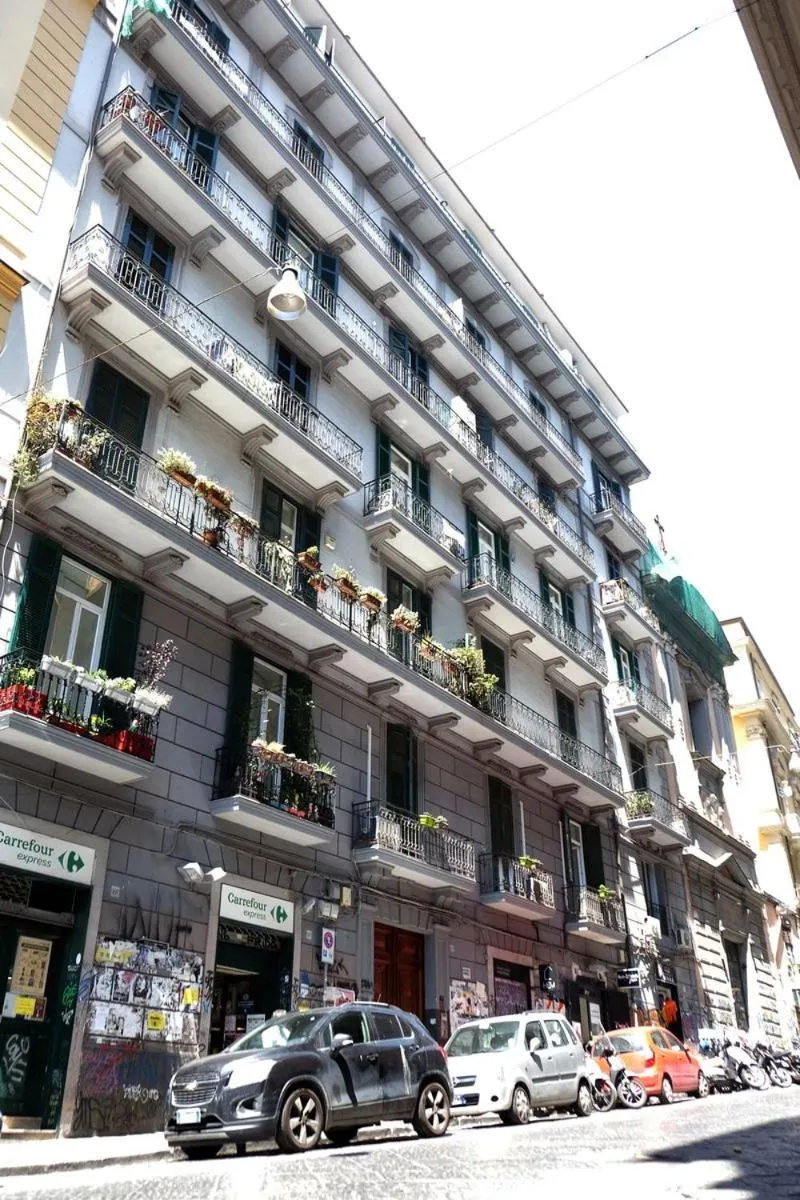 Facade/entrance in Elegance B&B