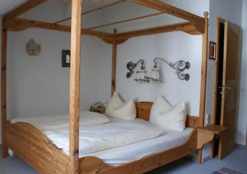 Bed in Hotel zur Post