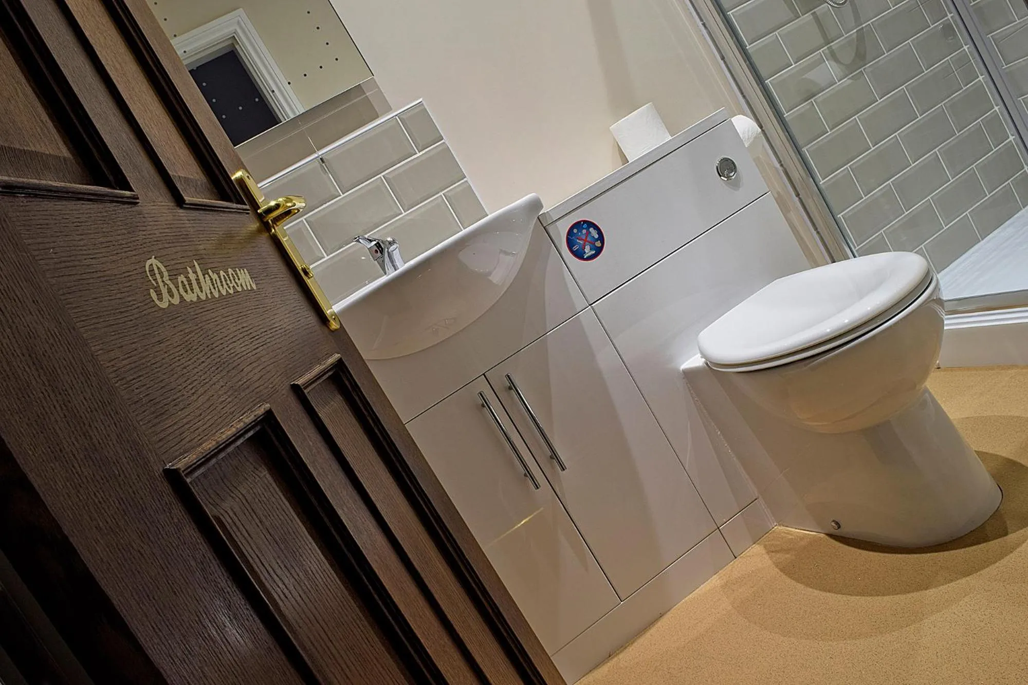 Bathroom in Hanbury Turn