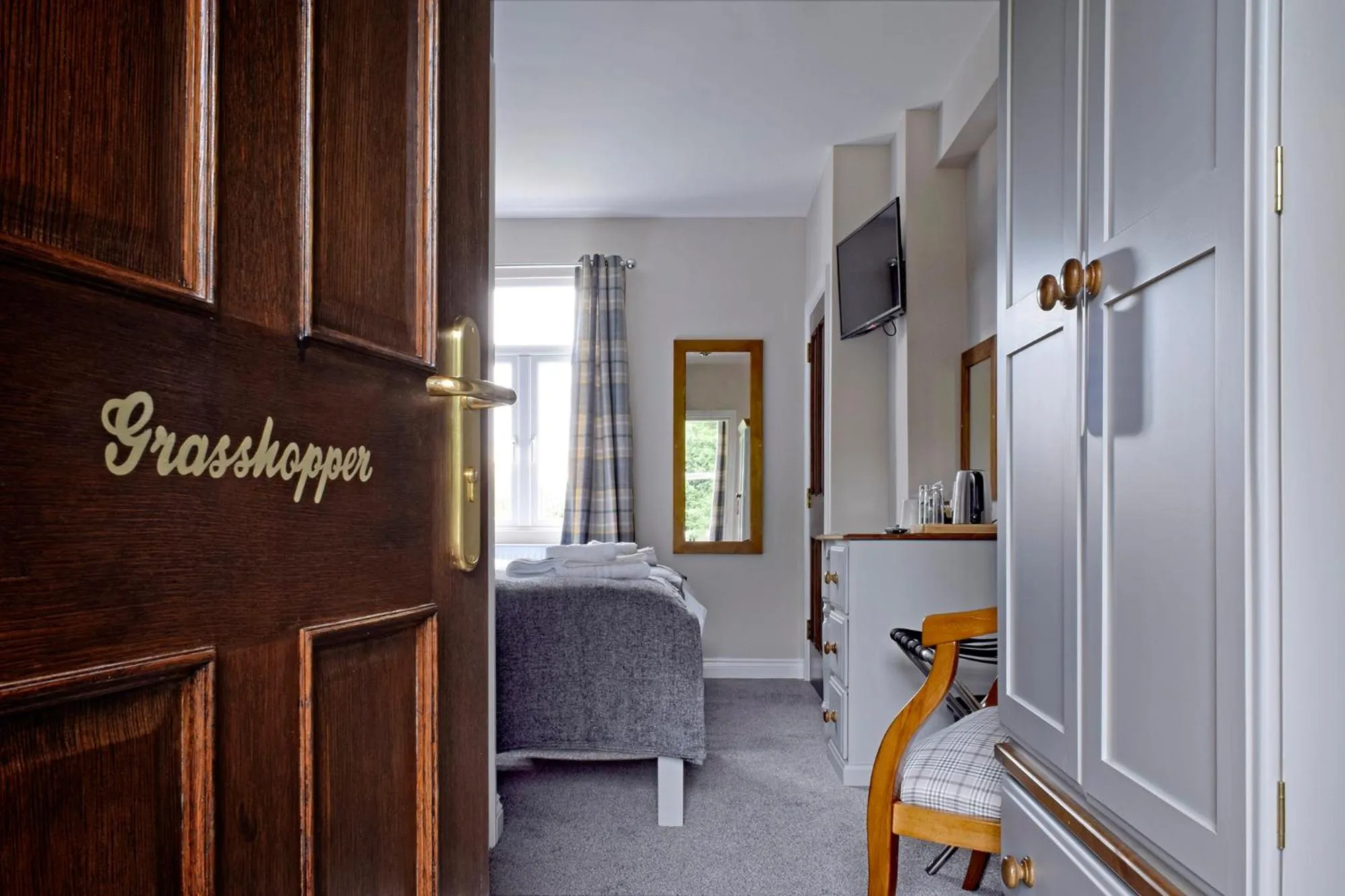 Bedroom, Bed in Hanbury Turn