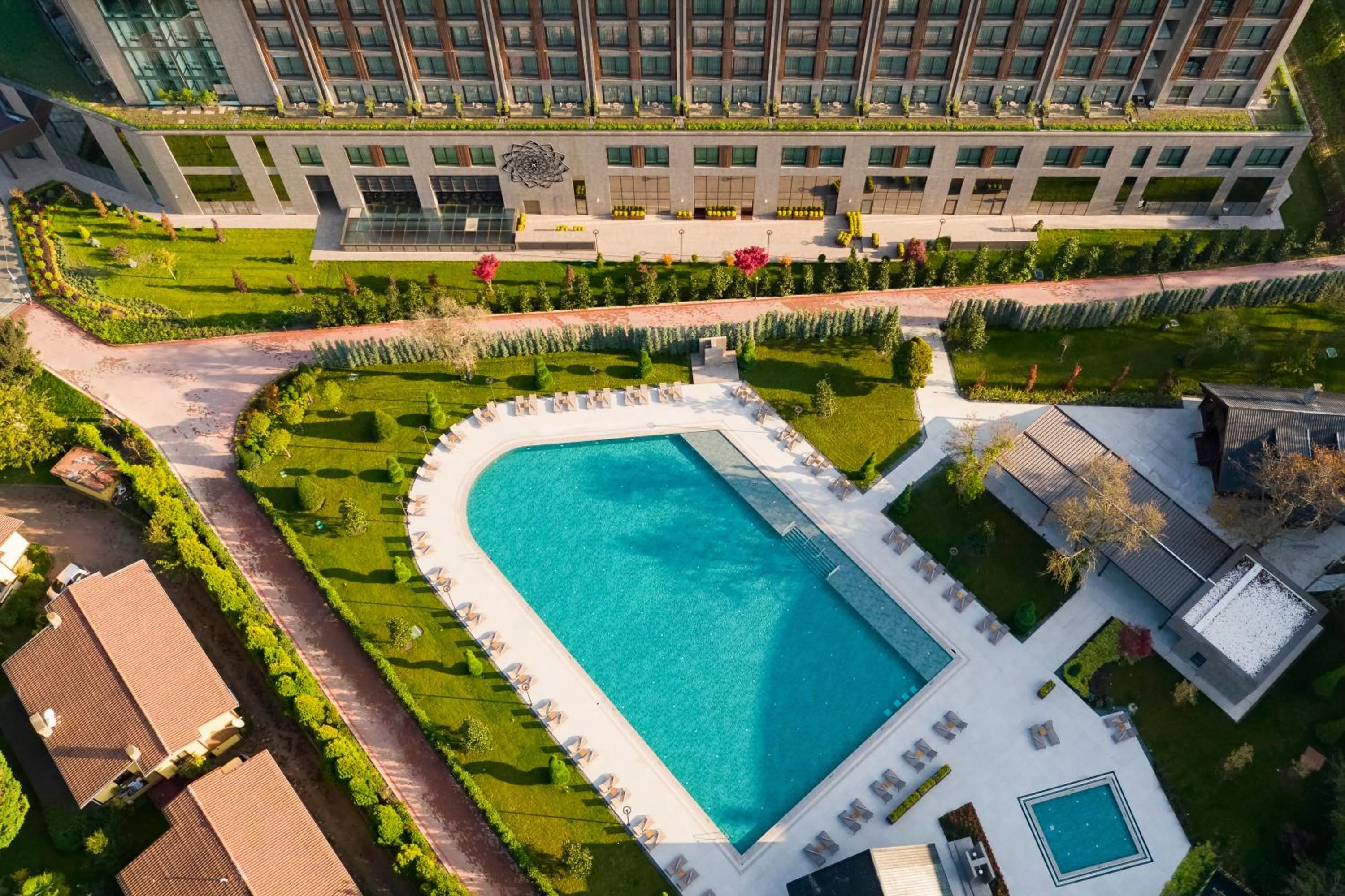 Property building in NG Enjoy