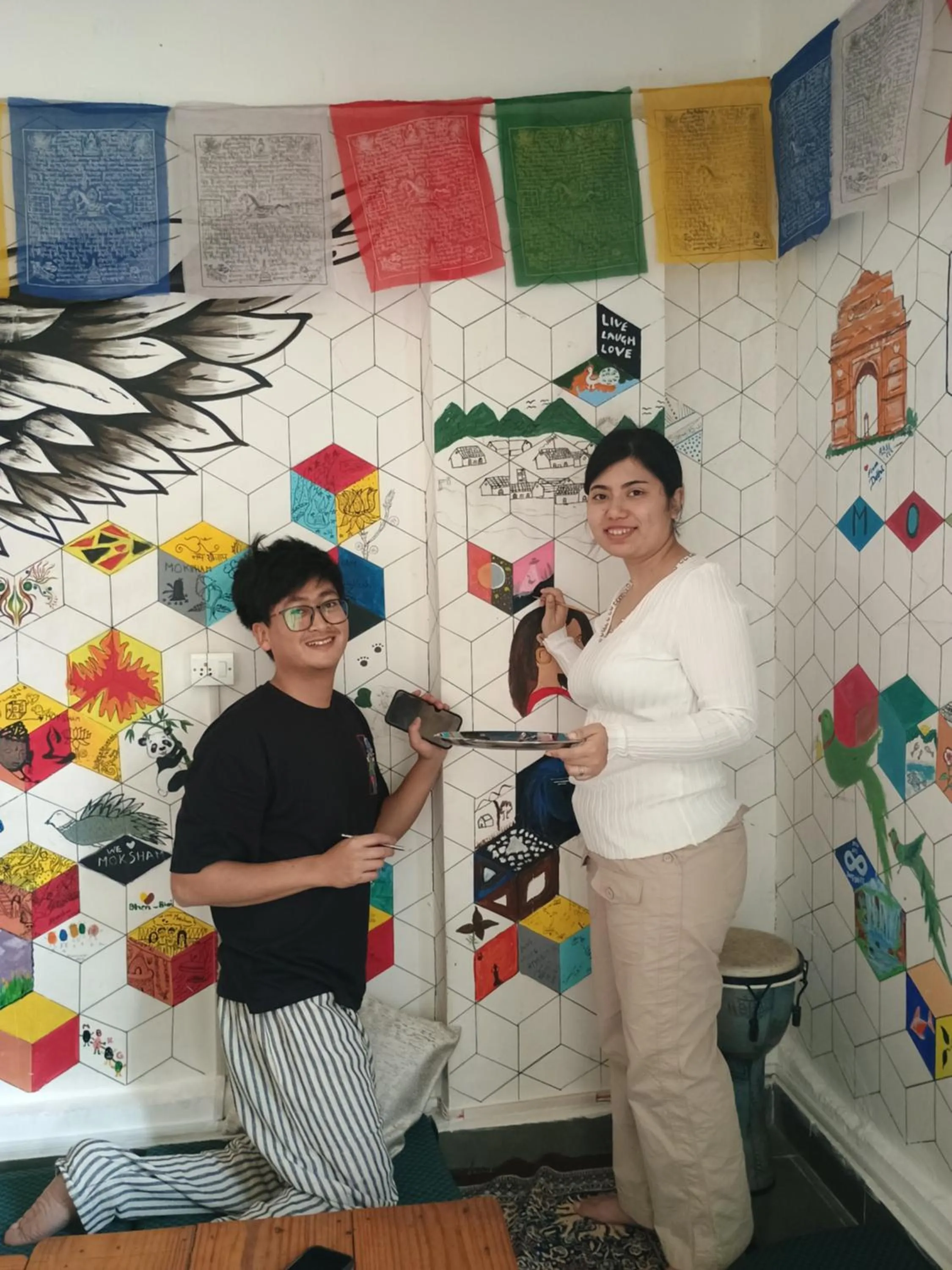 Restaurant/places to eat in Hotel The Moksham