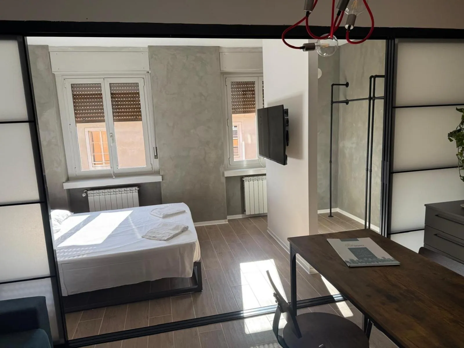 Bed in Hotello Trieste